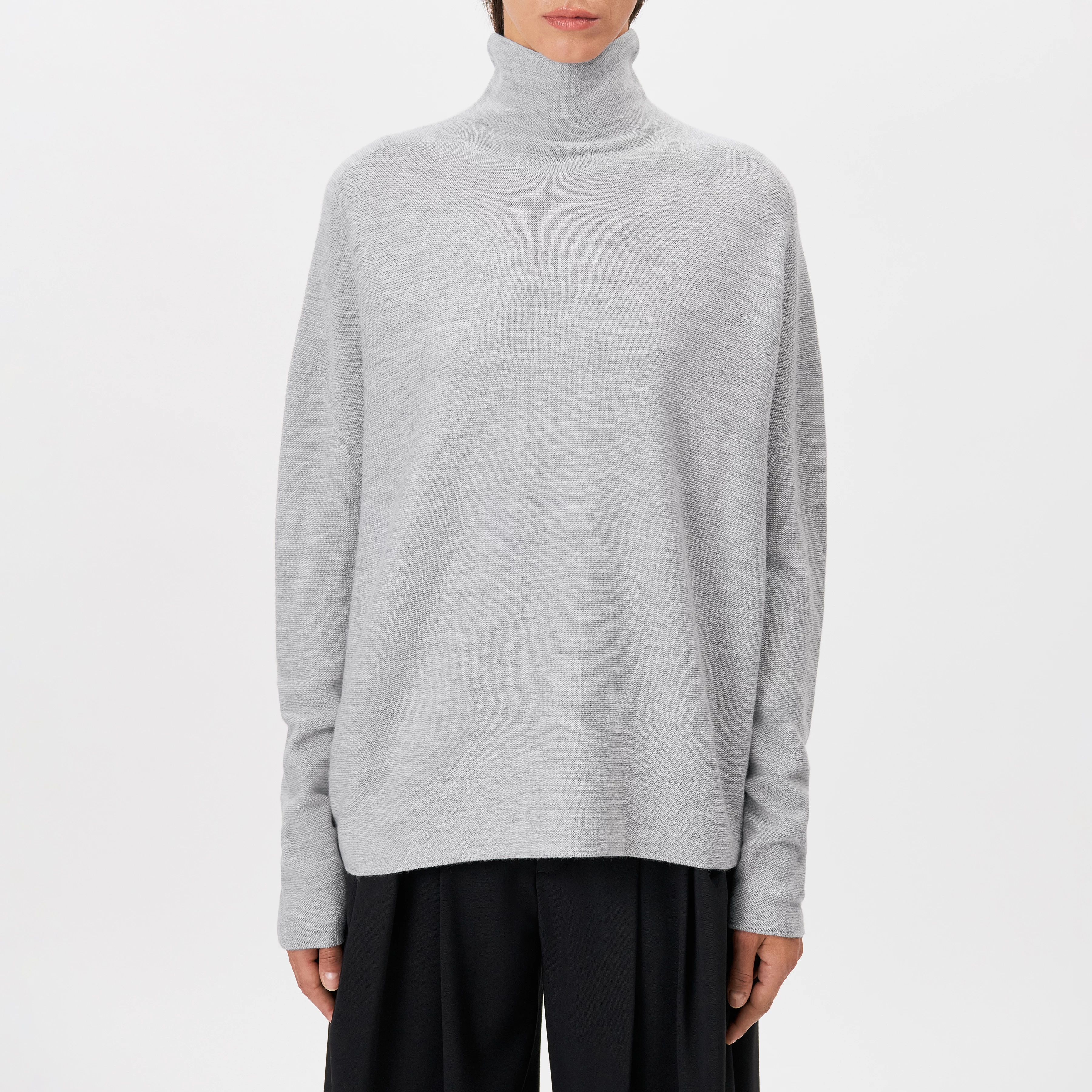 LIORA - Egg-shape turtleneck jumper in 100% merino wool - women - grey - Frontansicht