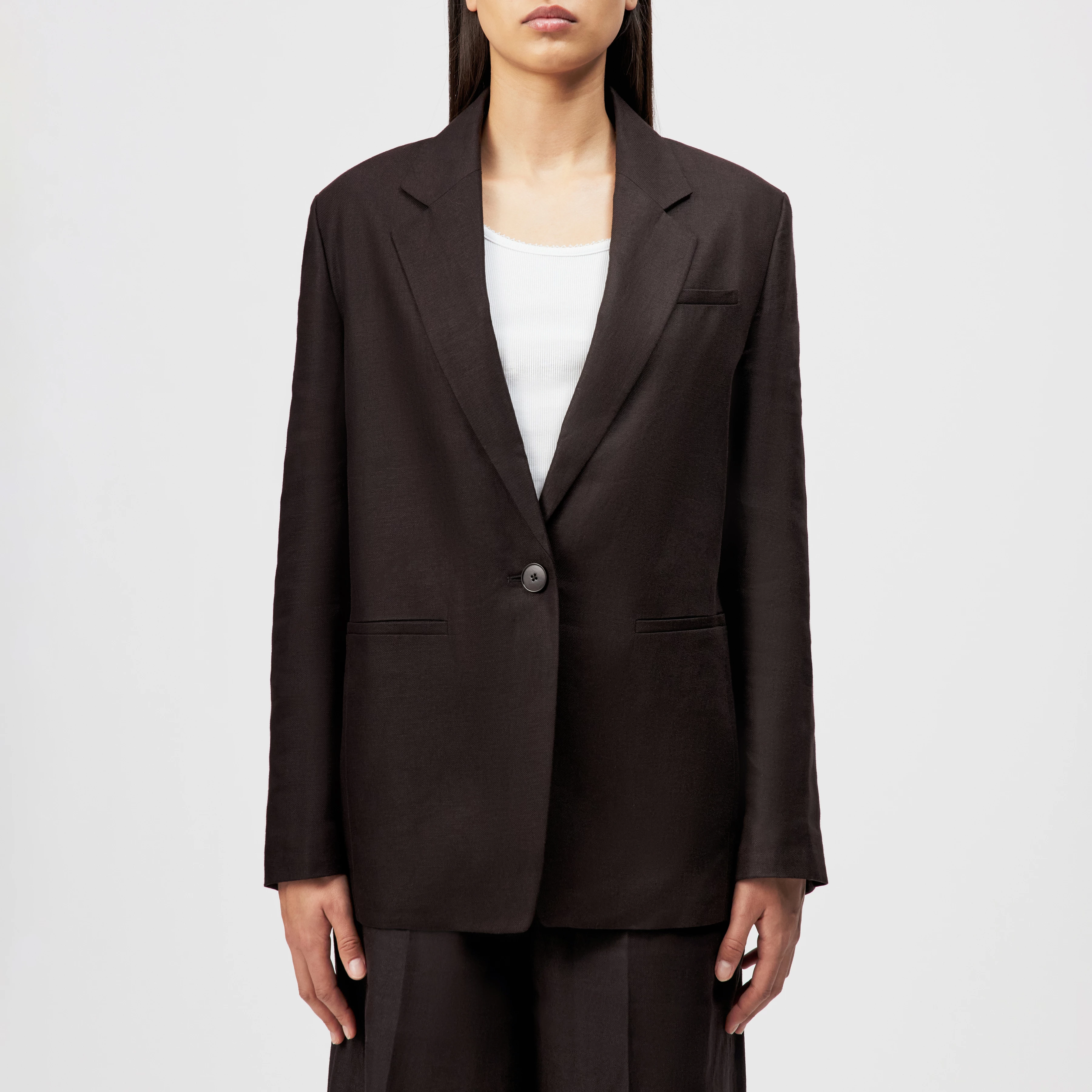 MOWTIE - Lässiger Einreiher-Blazer in reinem Leinen - Damen - braun - Frontansicht