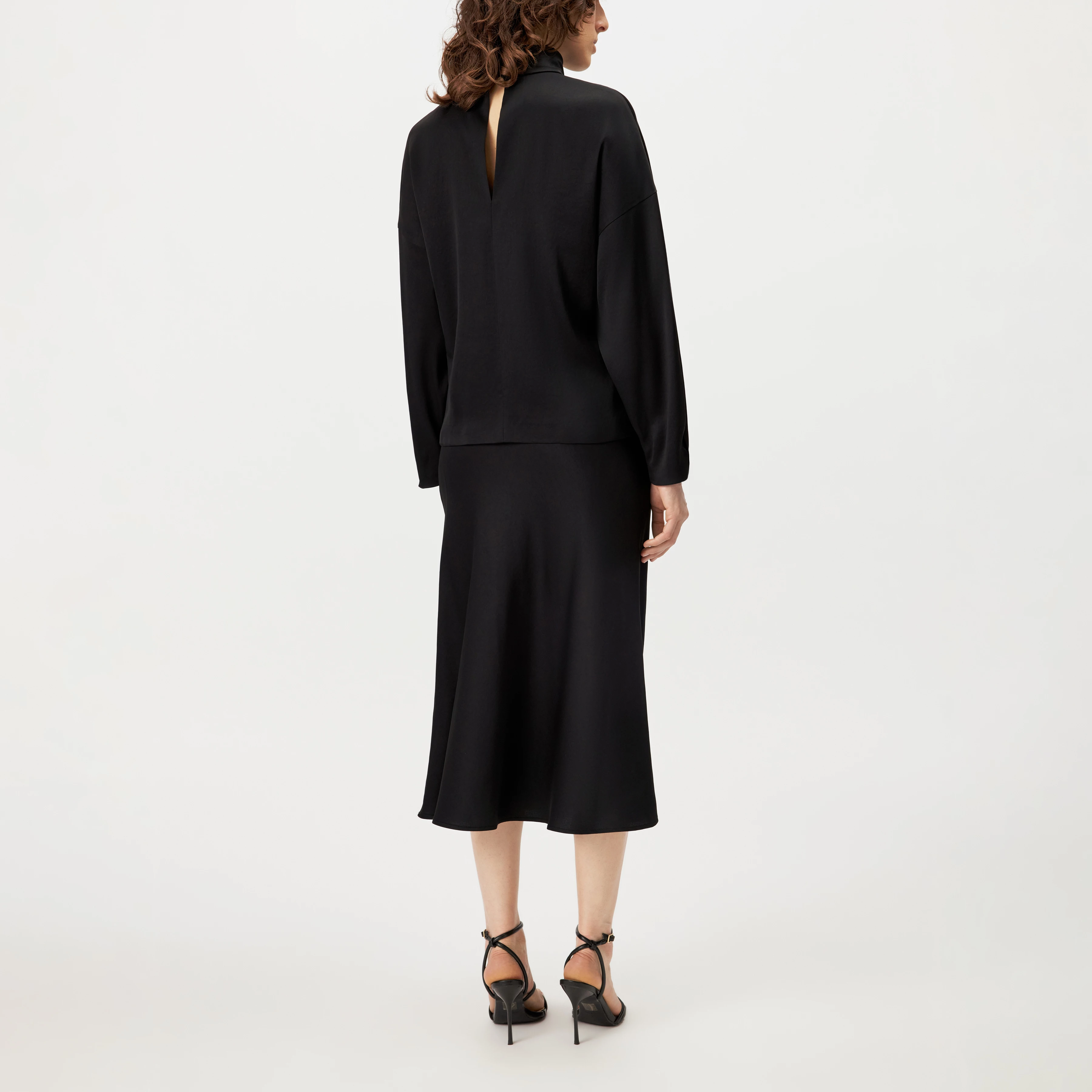 ALVARA - Satin blouse with stand-up collar - women - black - Rückansicht