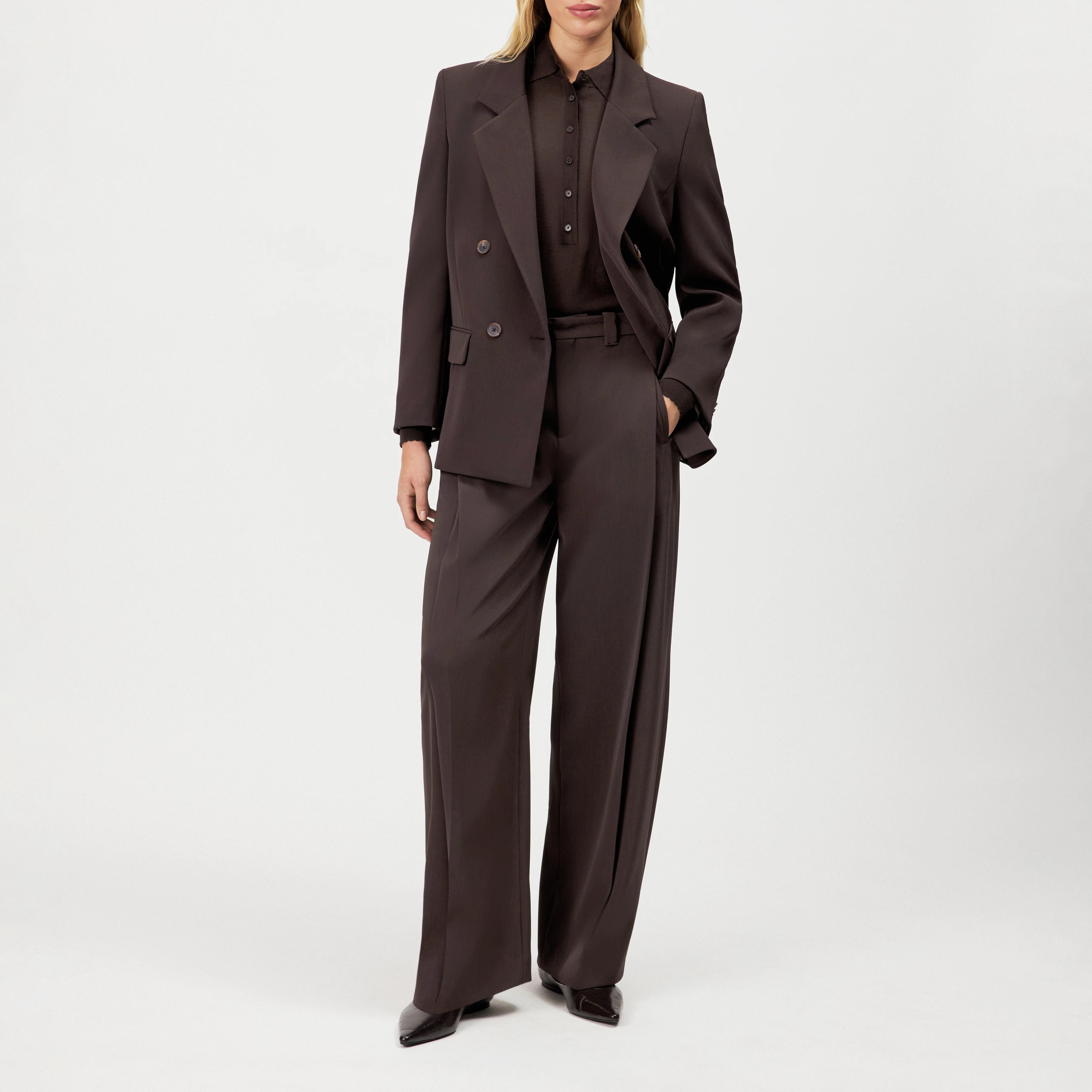 HADLOW - Double-breasted twill blazer with lapels - women - brown - Ganzkörper-Frontansicht