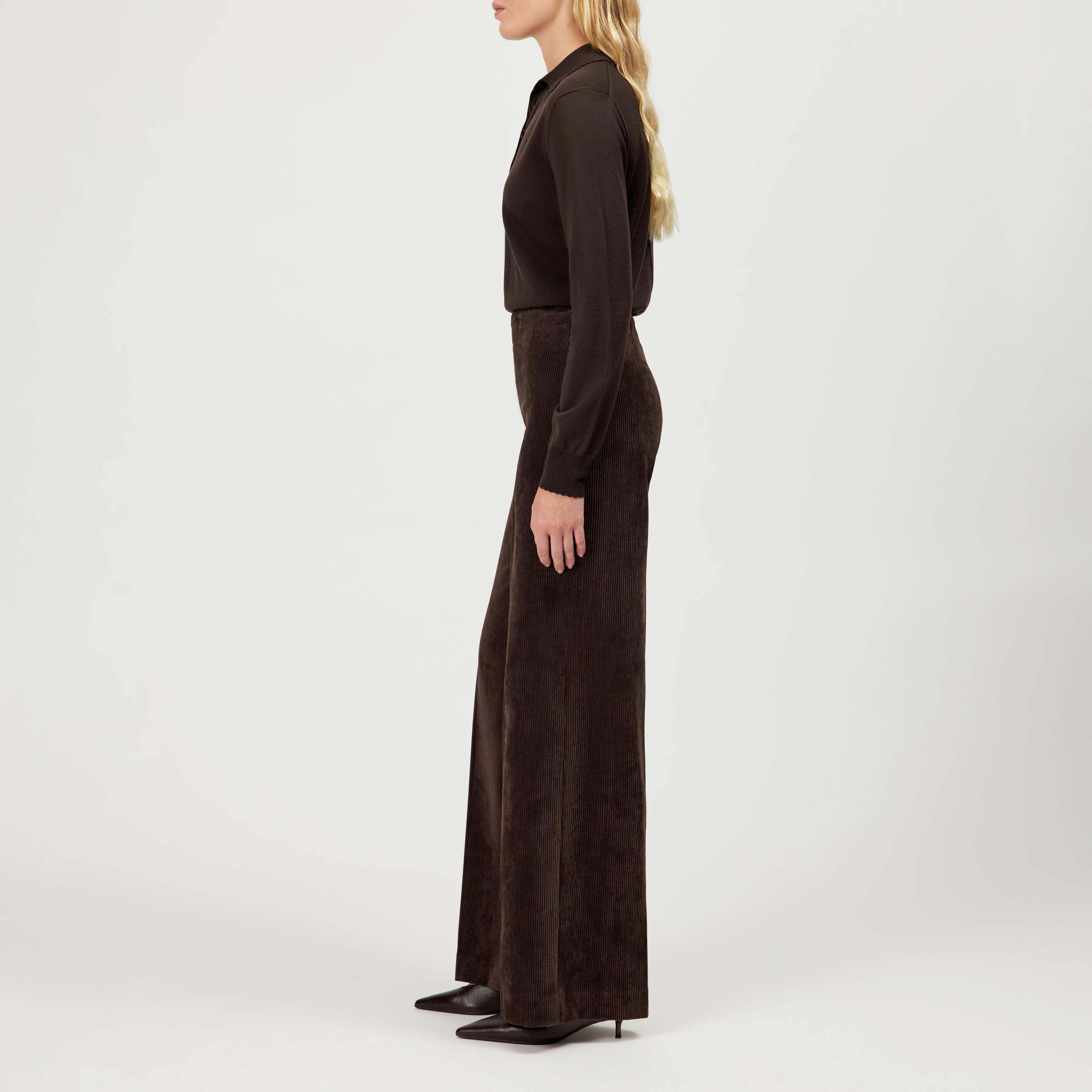 BEFORE - Pantalon en velours côtelé. - women - marron - Seitenansicht