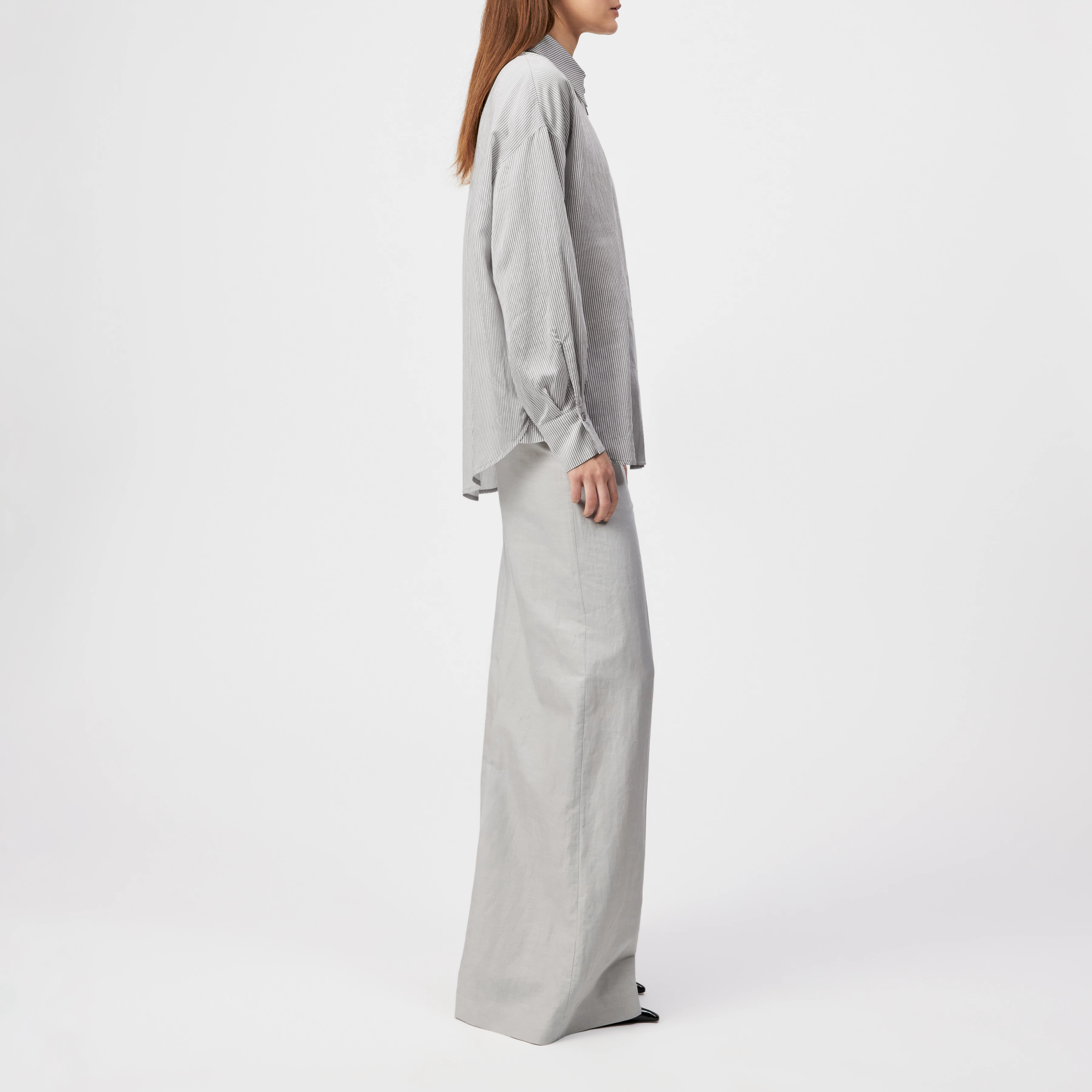 LYNDARA - Casual shirt blouse, quality stripe design. - women - beige - Seitenansicht