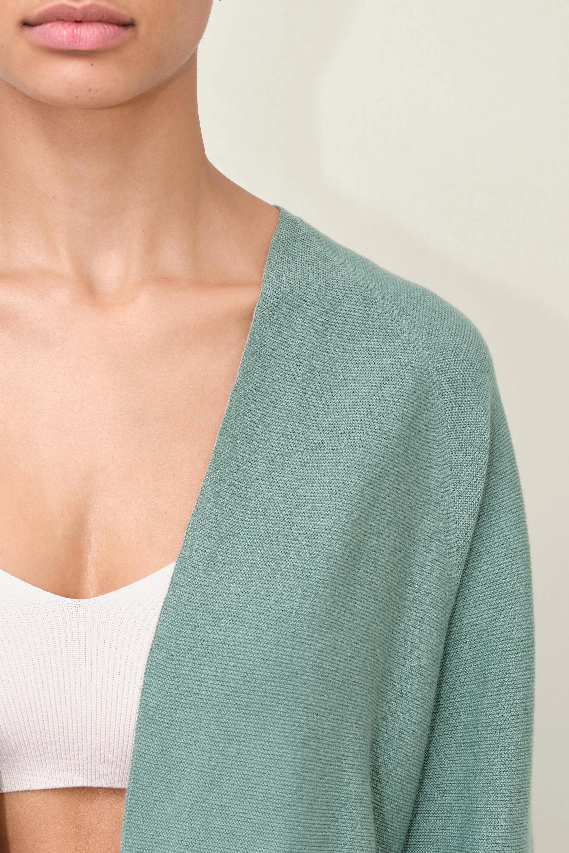 MANUMY - cardigan in cotton-cashmere mix - women - green - Seitenansicht