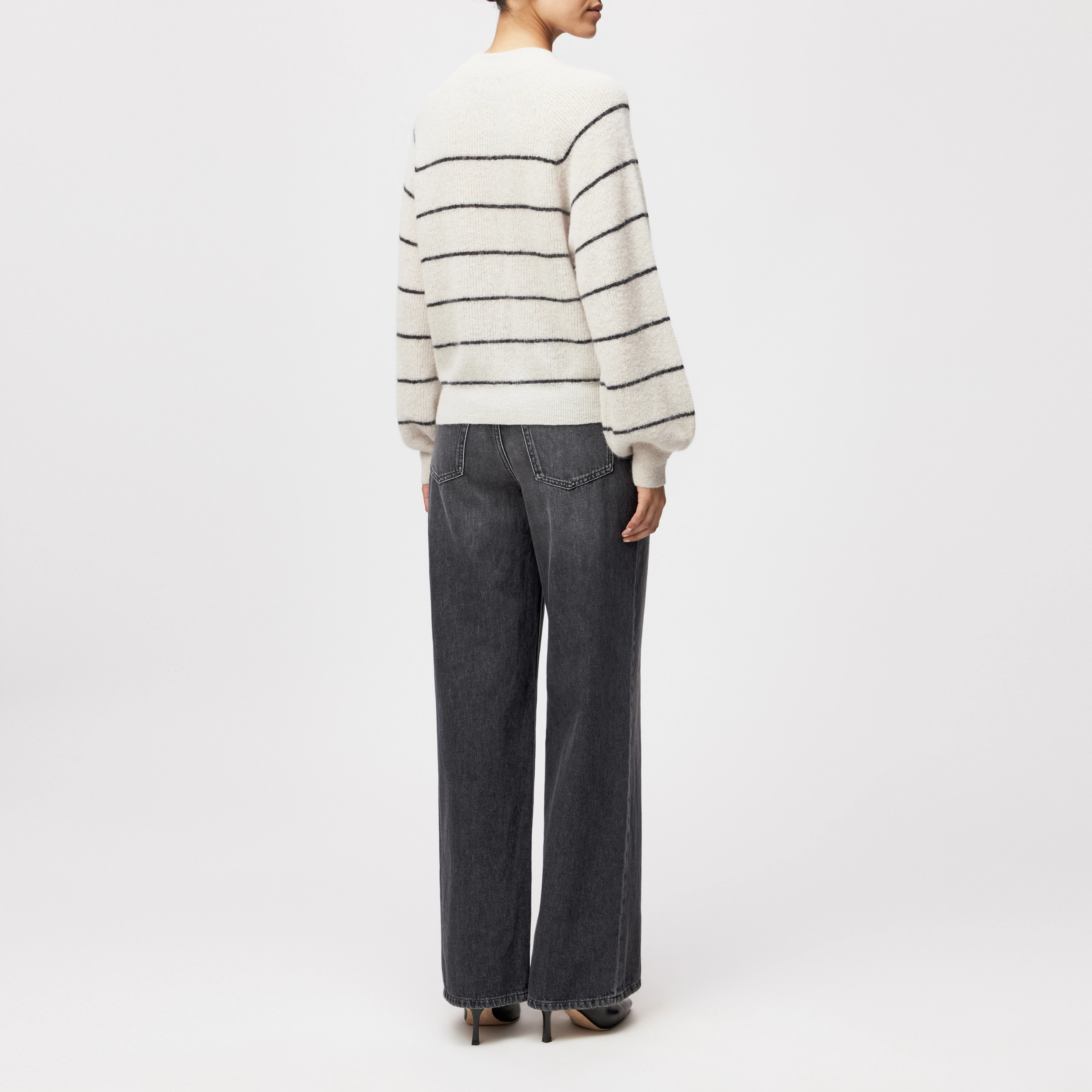 LARELYA - Sweater with balloon sleeves in luxurious Suri alpaca blend - women - beige - Rückansicht