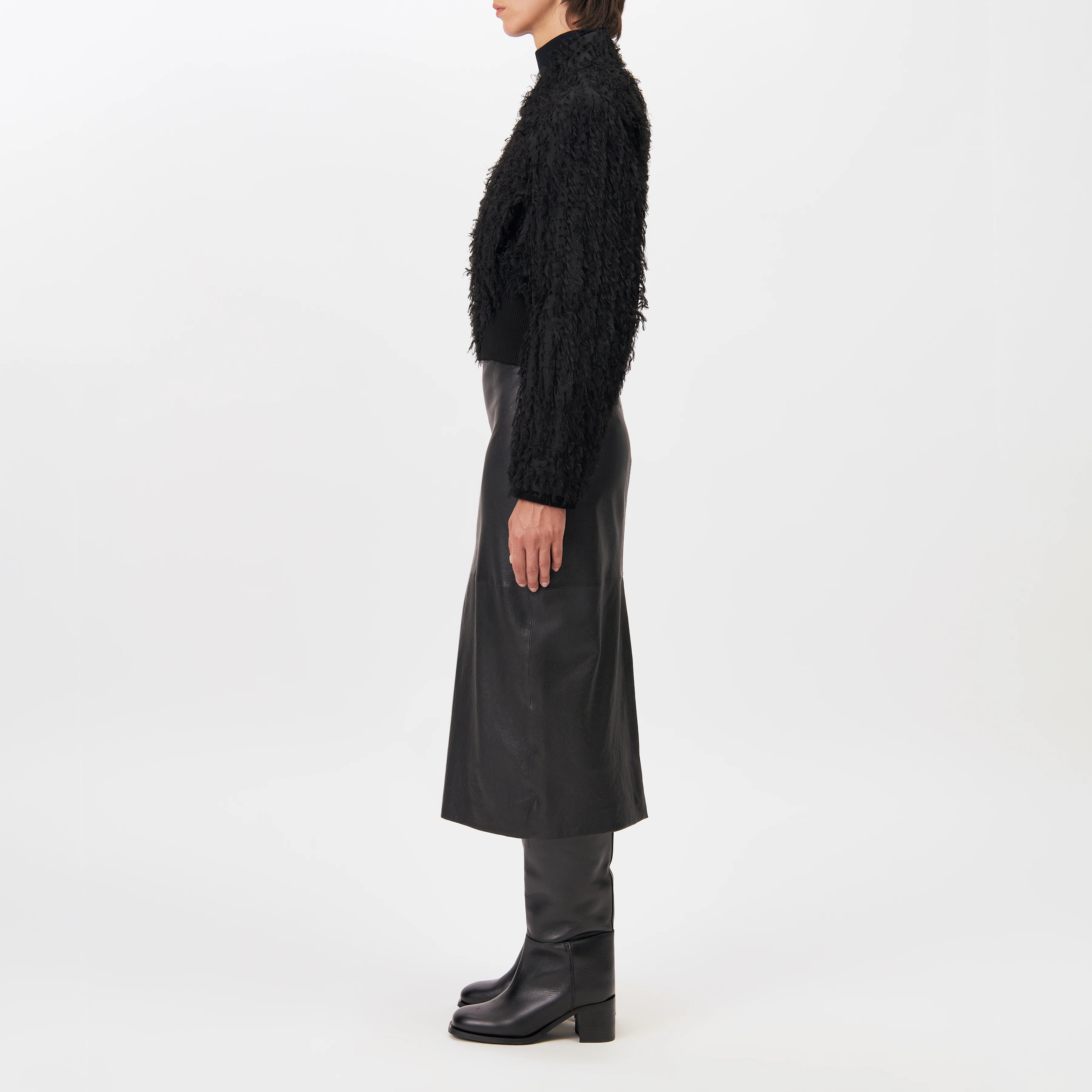 MAXEY - Relaxed fit fringed bomber jacket - women - black - Seitenansicht
