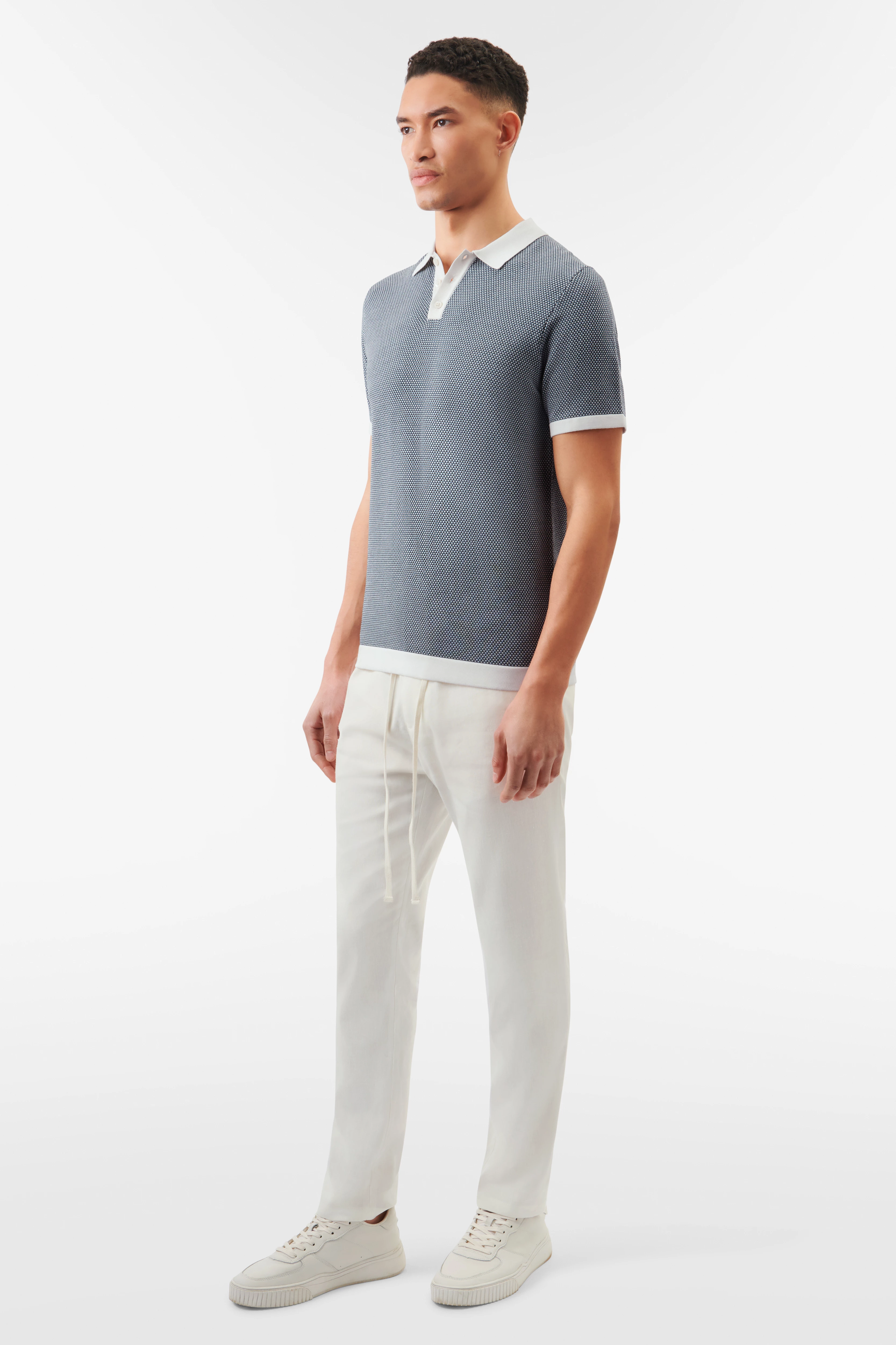 TRITON - Polo shirt in pure cotton - men - blue - Freisteller Platzhalter