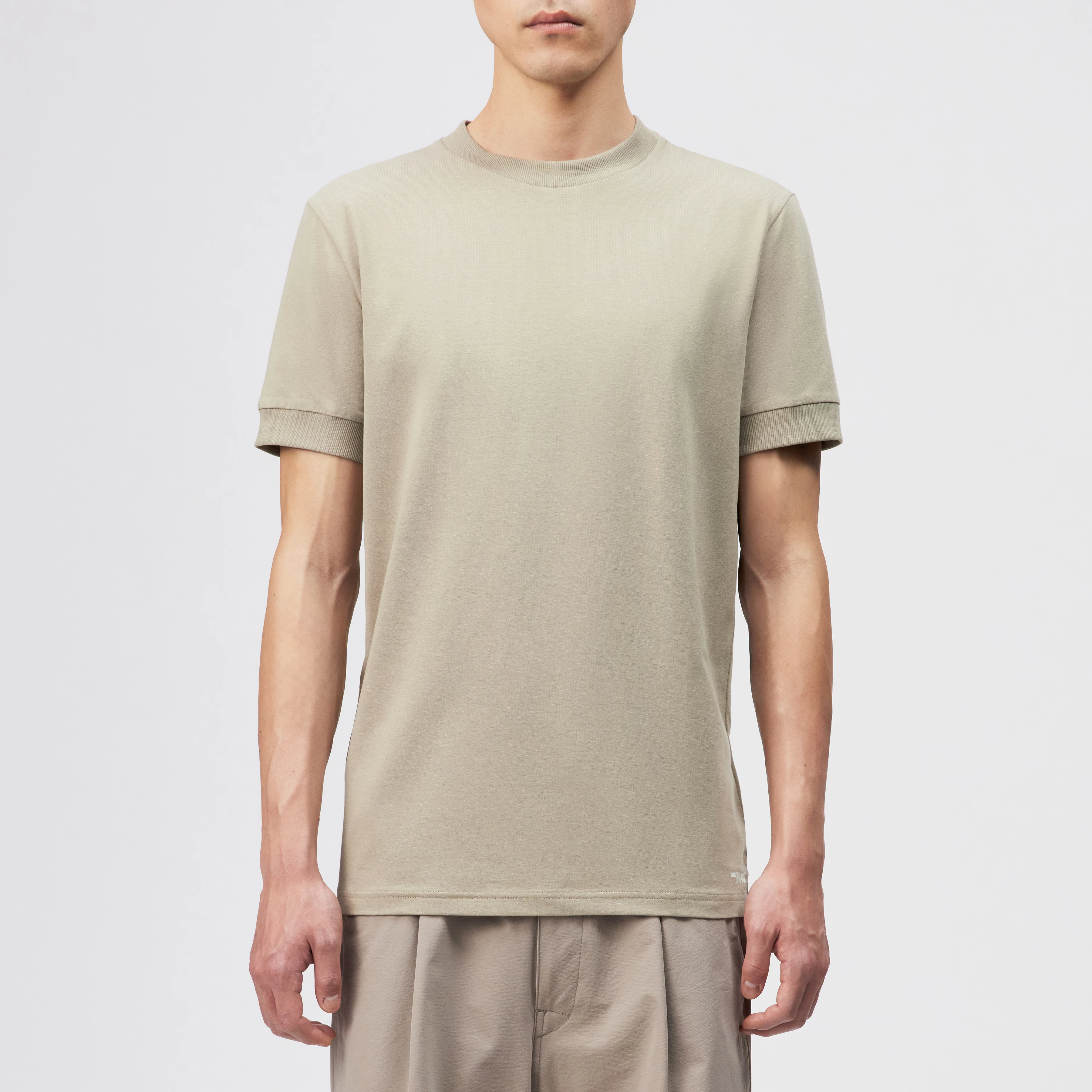 ANTON - fitted T-shirt in cotton - men - beige - Frontansicht