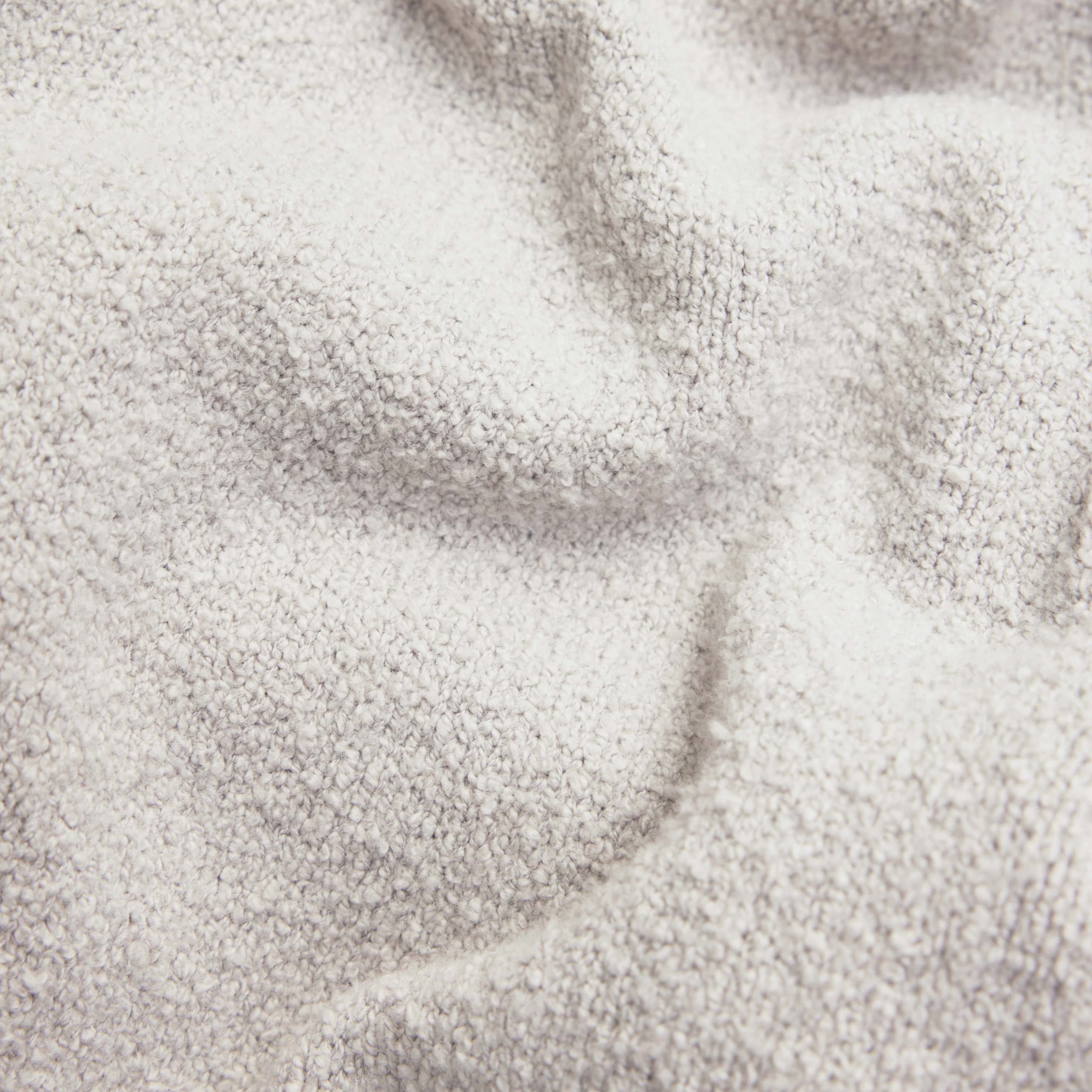 ZAYN - Stand-up collar jumper in bouclé cotton blend - men - grey - Materialbild (B2C)