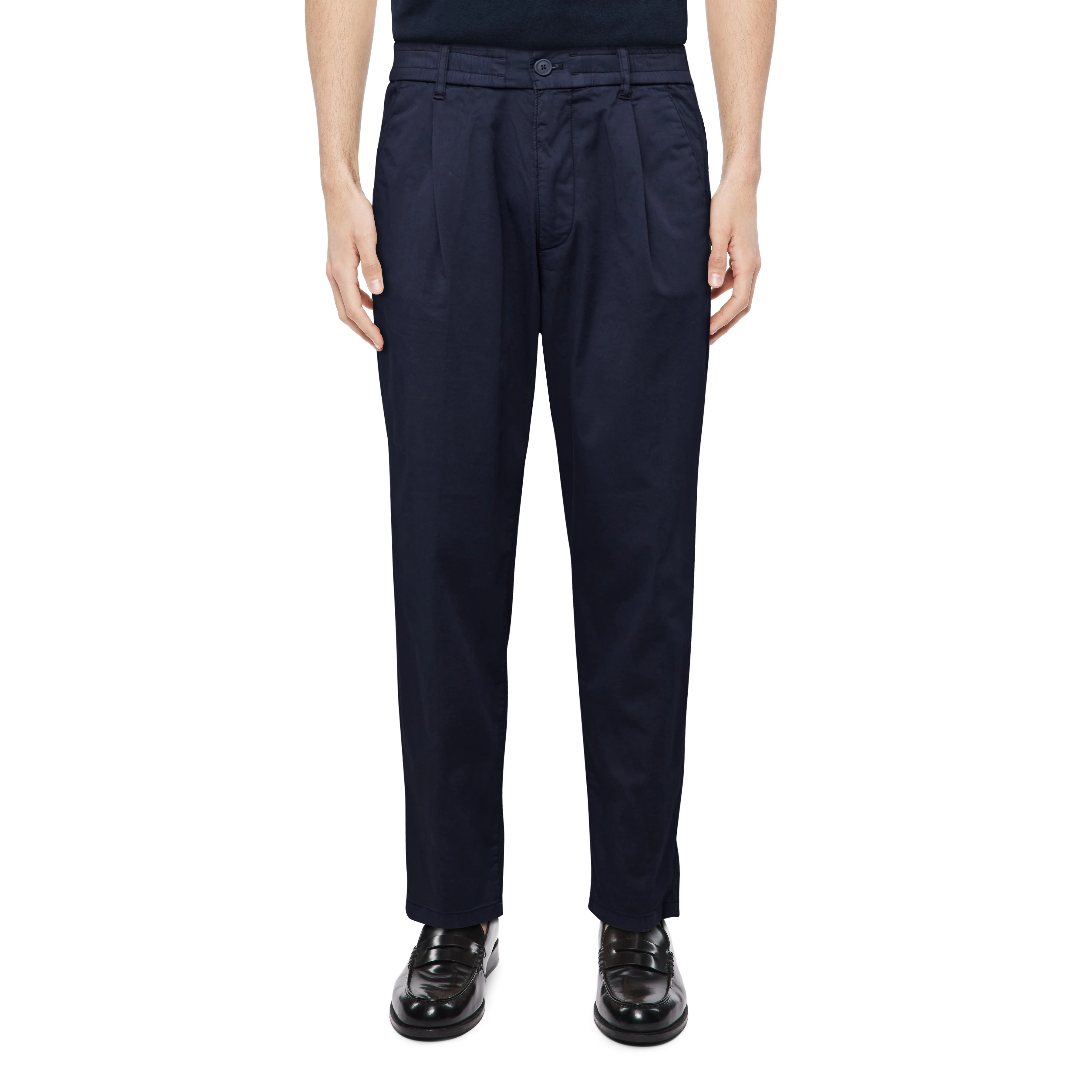 CHASY - Casual trousers with pleats in satin - men - blue - Frontansicht