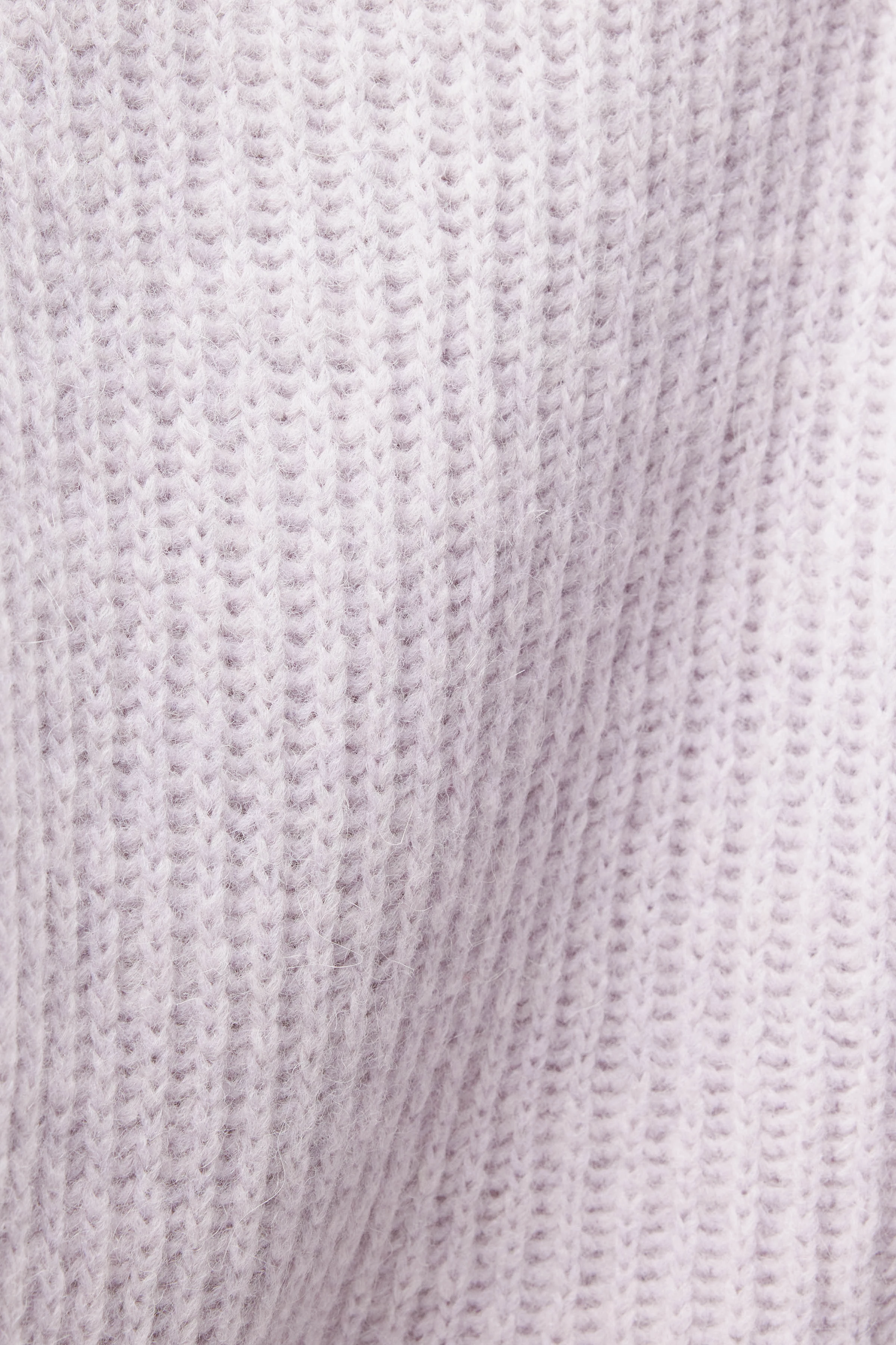 LYNETTE - alpaca-mix jumper - women - purple - Detailansicht am Model