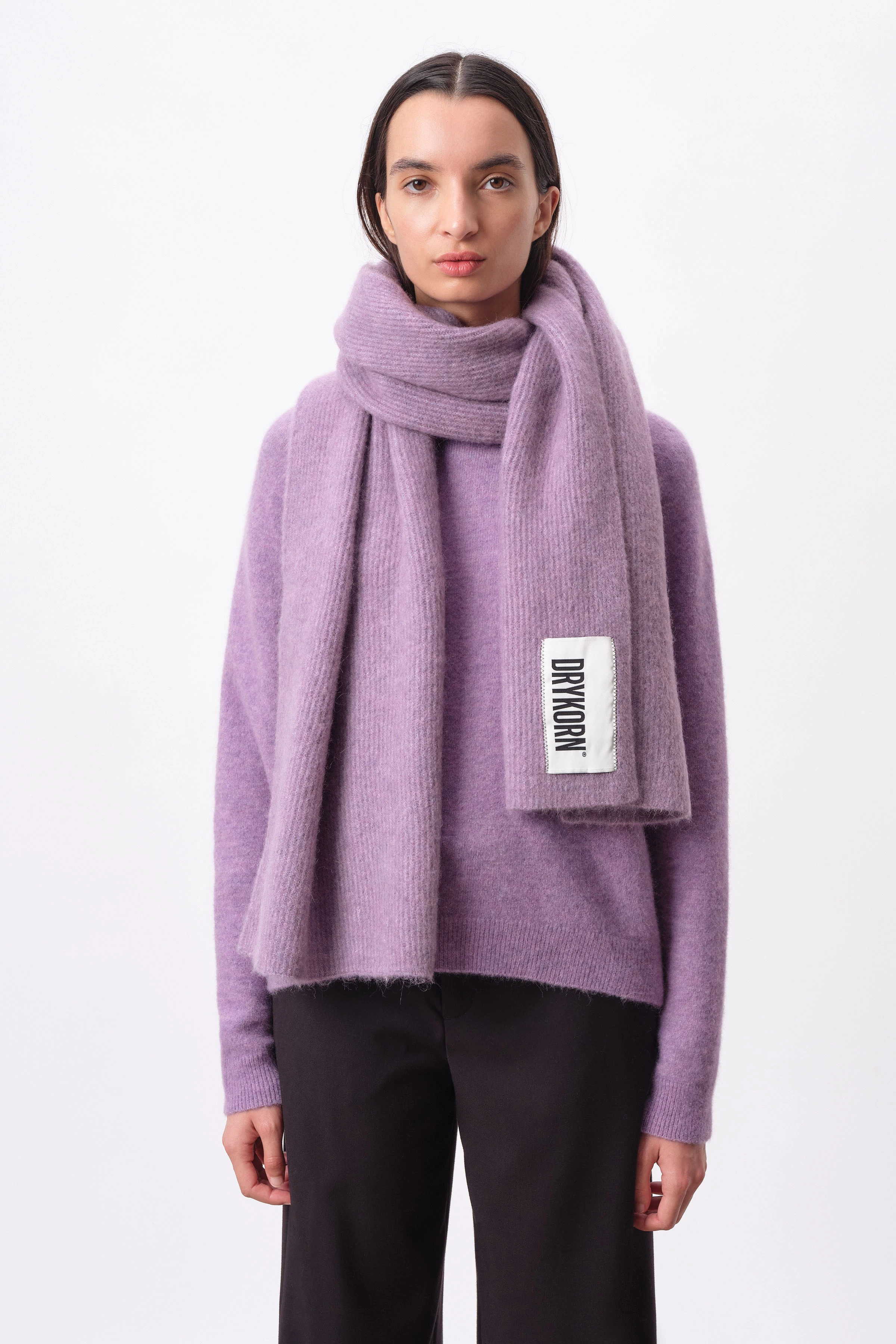 DUB - scarf in alpaca mix - unisex - purple - Frontansicht