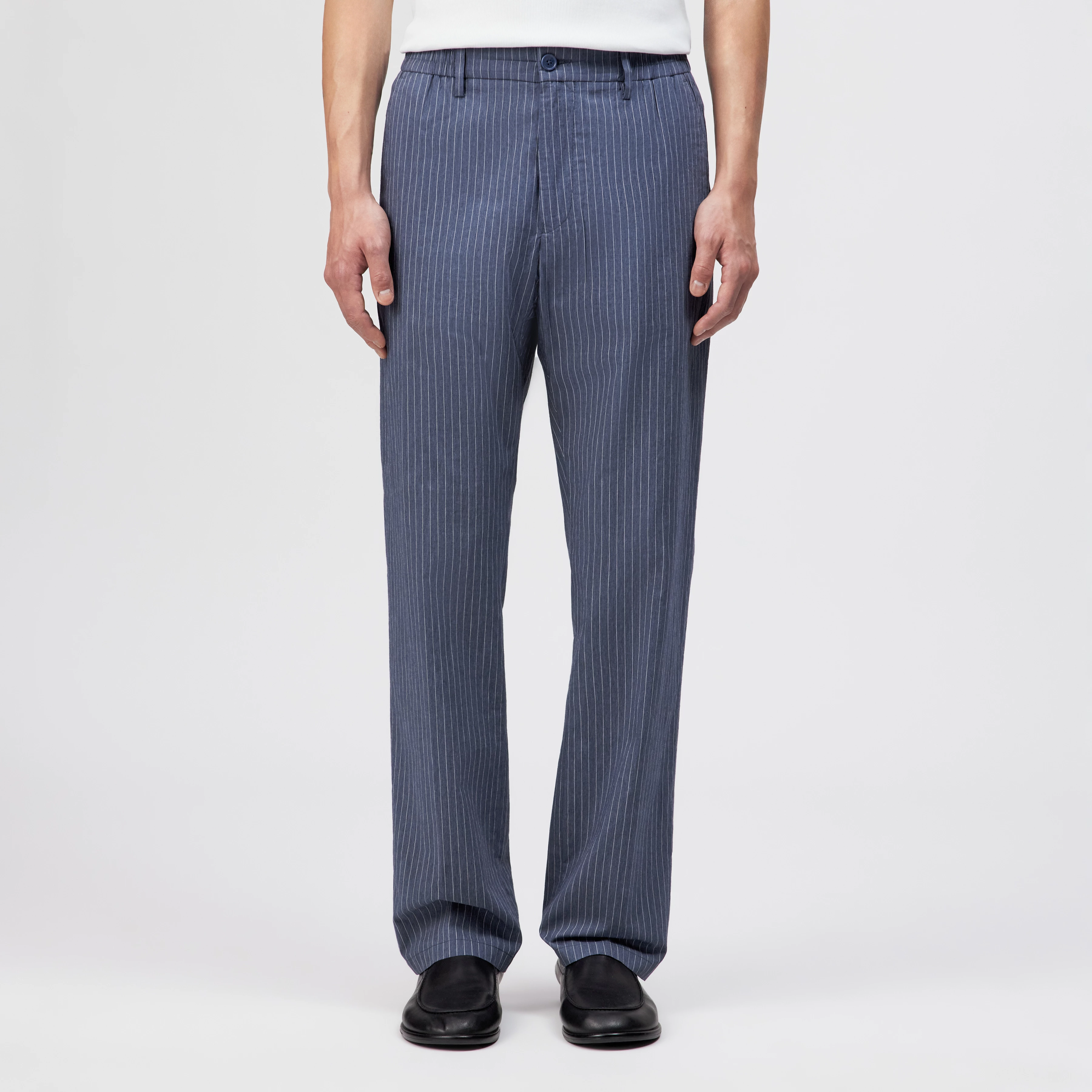 GARONA_B - Casual chino in cotton blend - men - blue - Frontansicht