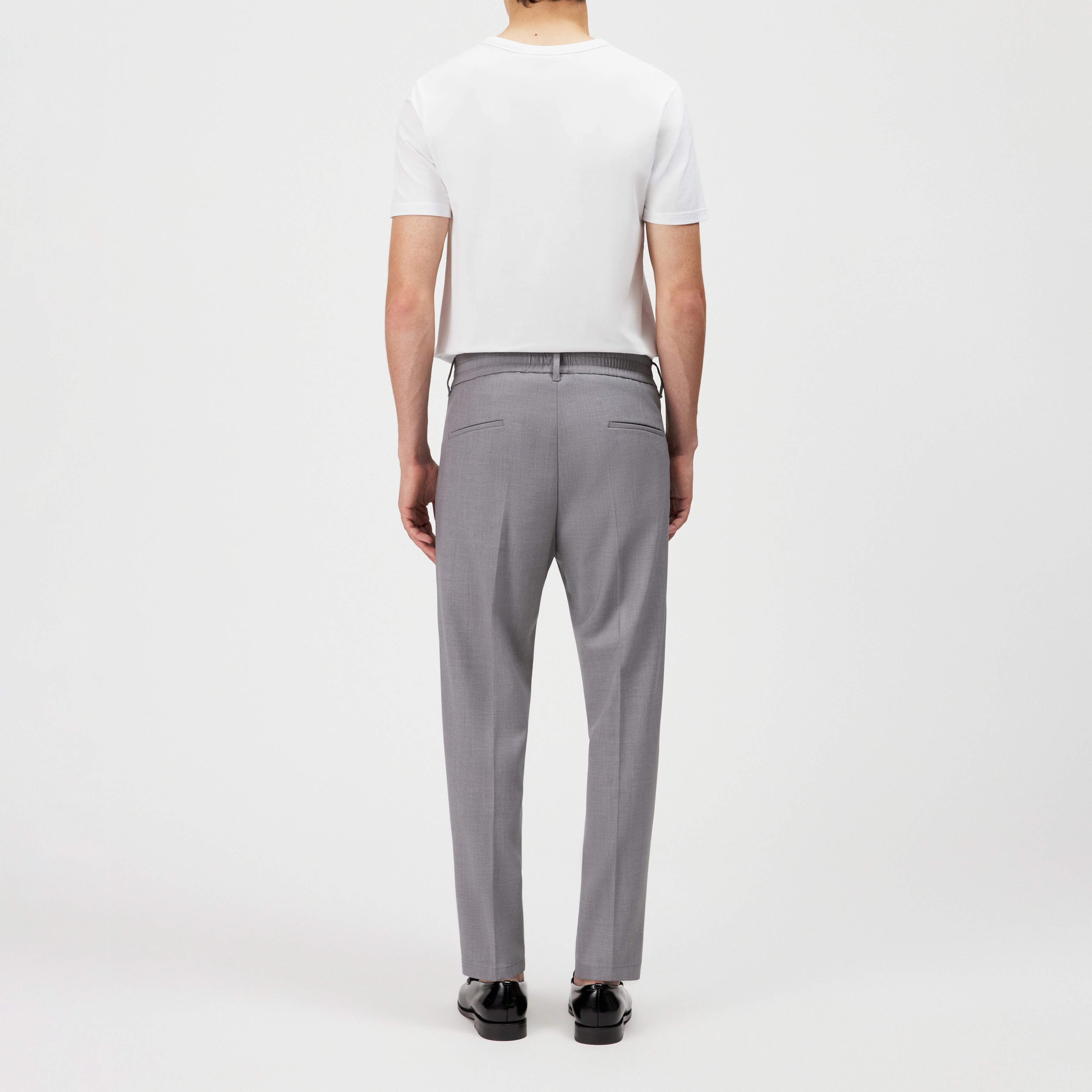 CHASY - Casual trousers with pleats in gabardine - men - grey - Rückansicht