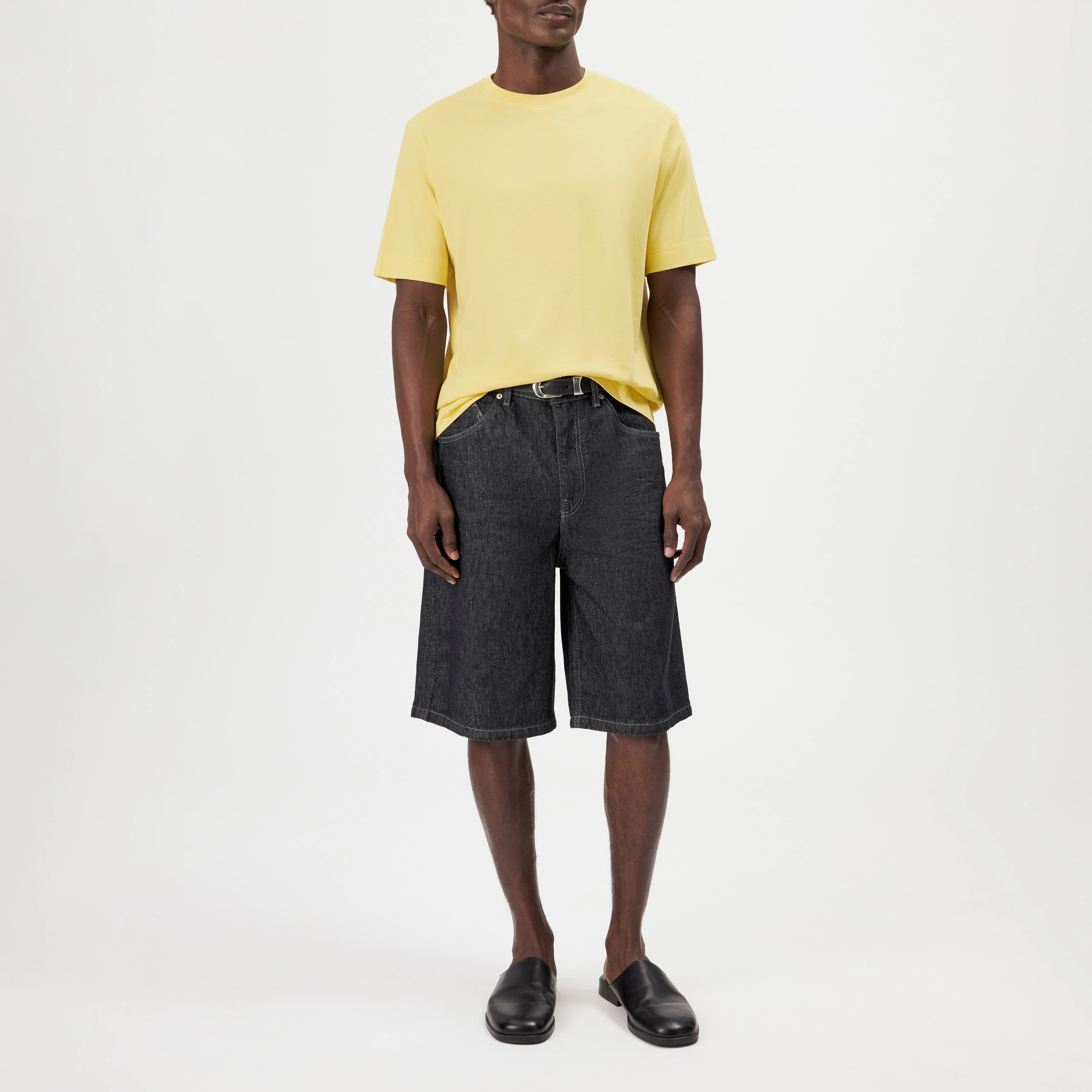 RAPHAEL - T-Shirt in reiner Baumwolle - Herren - gelb - Ganzkörper-Frontansicht