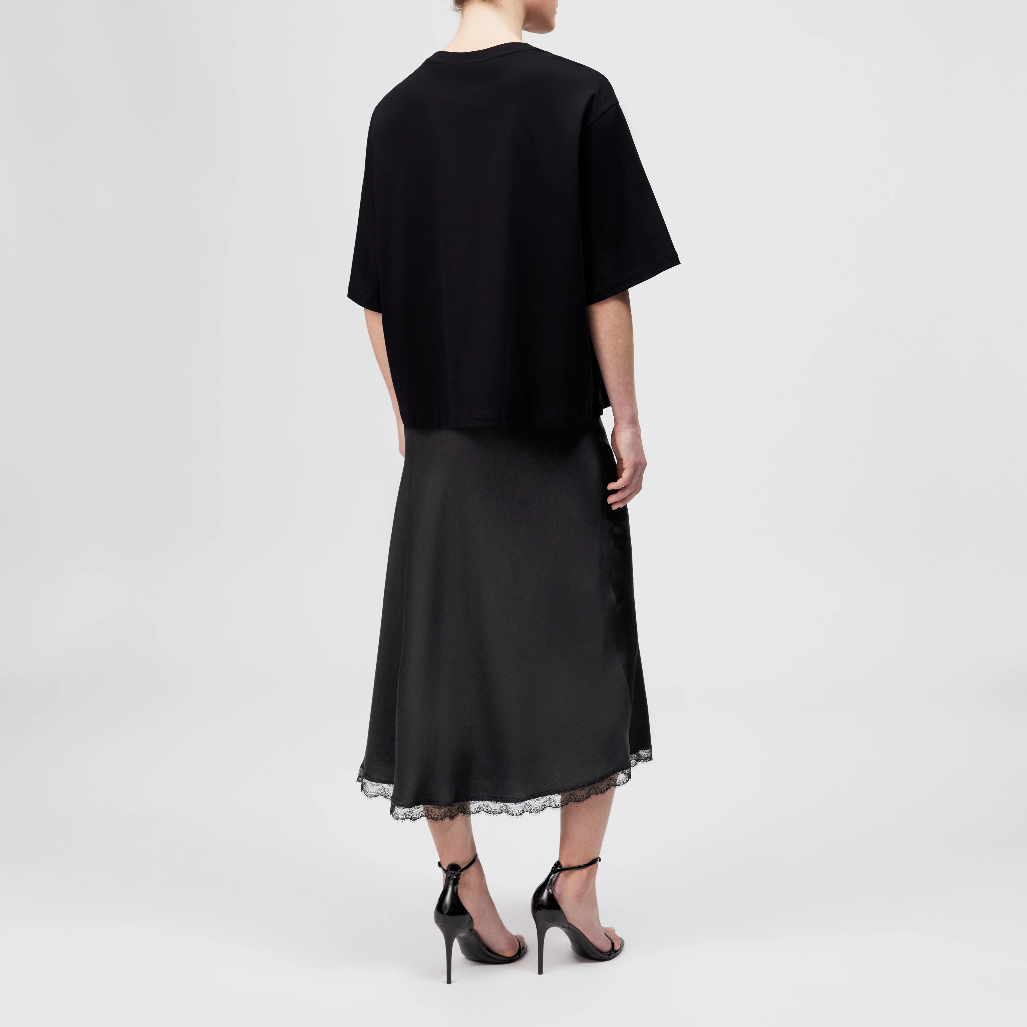 PINARA - Boxy oversized T-shirt in pure cotton - women - black - Rückansicht