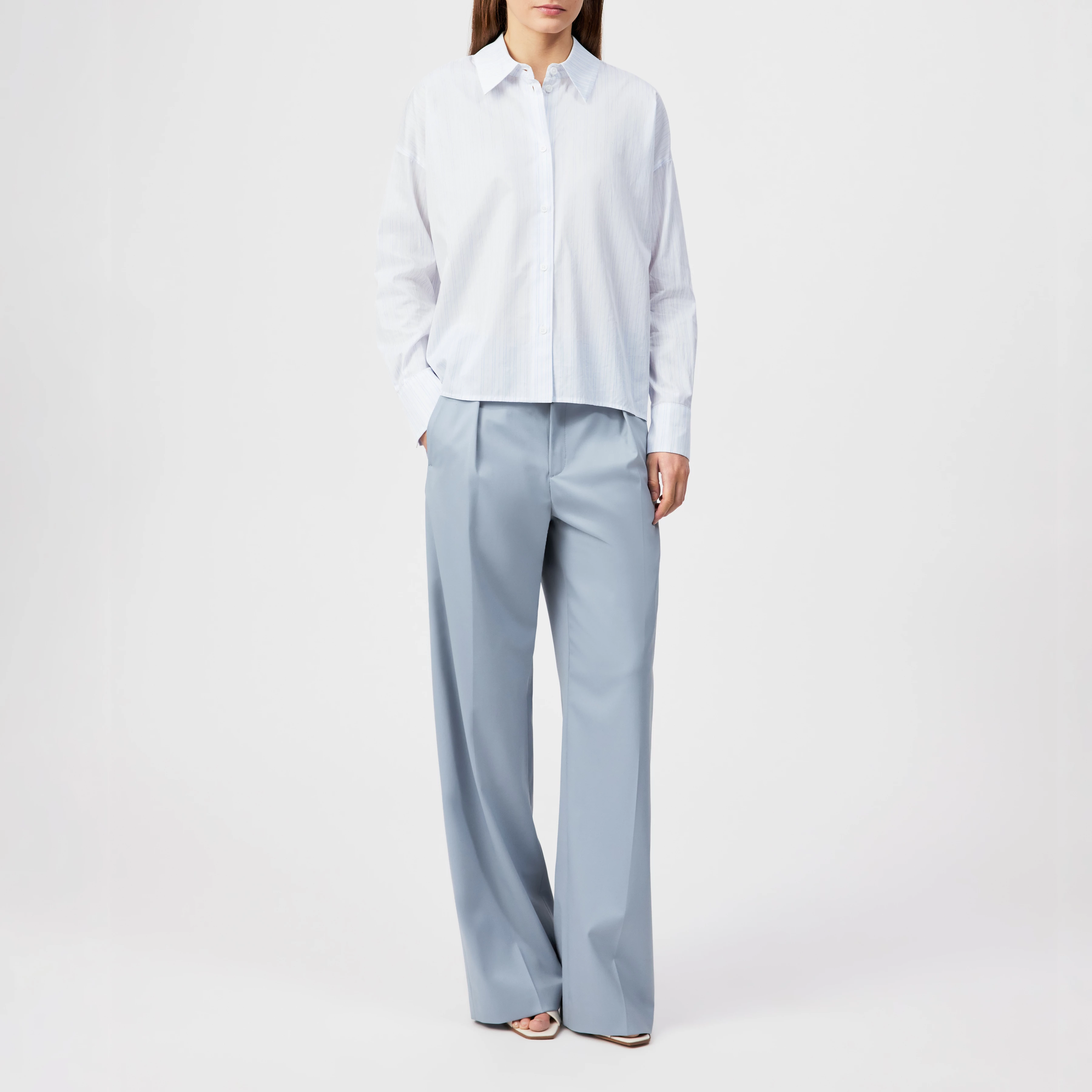 CLOELIA - Klassische Hemdbluse in reiner Baumwolle - Damen - weiß - Ganzkörper-Frontansicht