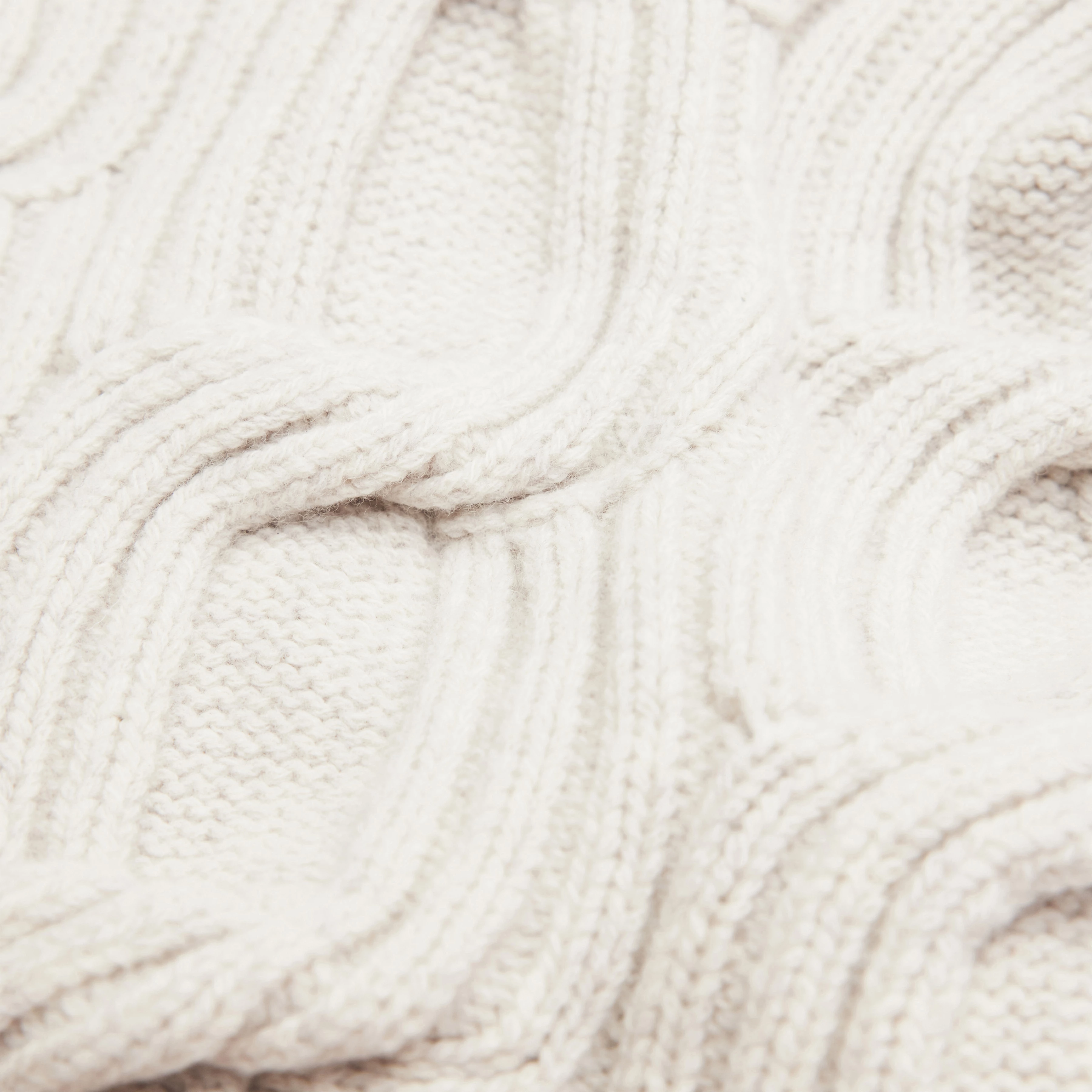 MALESE_2 - Verkürzter Pullover in Schurwolle - Damen - beige - Materialbild (B2C)