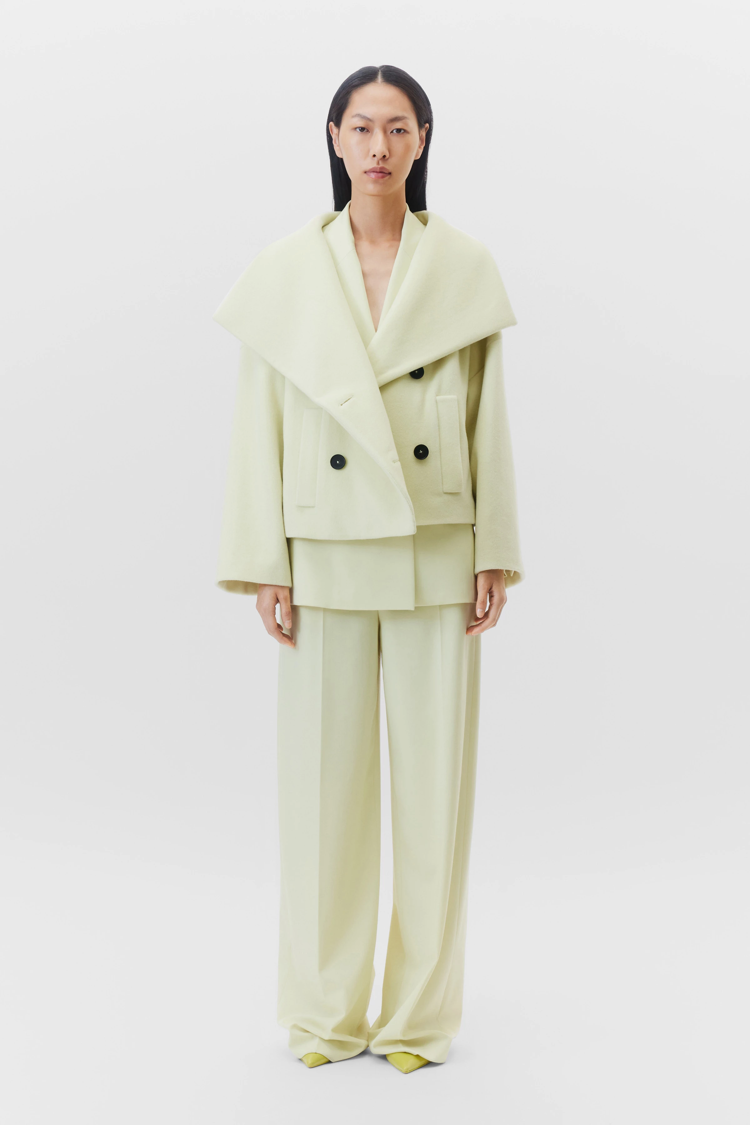 OSTERLY - Cabanjacke in Wollflausch - Damen - gelb - Ganzkörper-Frontansicht