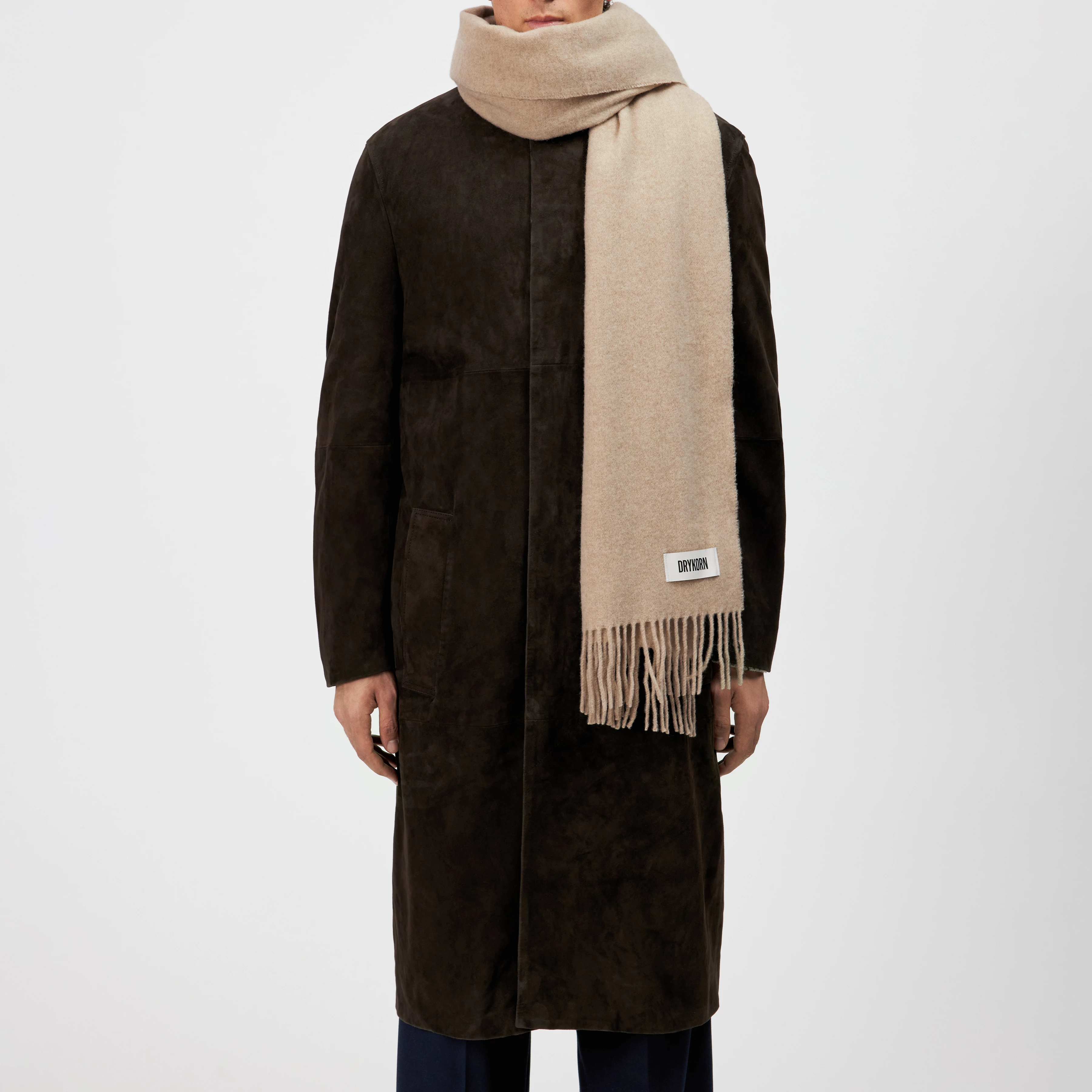GAZE_4 - Schal in Wolltwill - Unisex - beige - Rückansicht