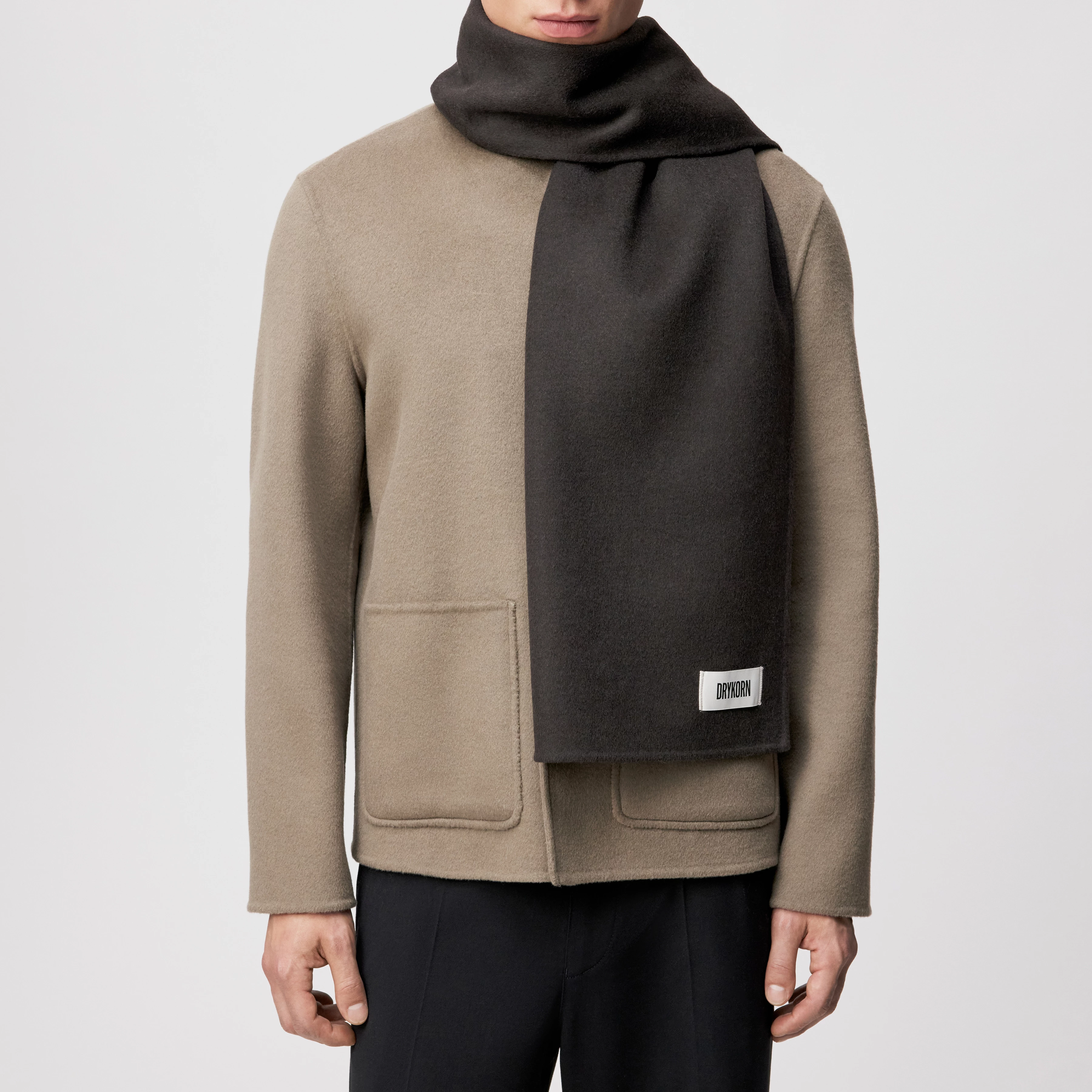 JARI - Schal in Woll-Doubleface - Unisex - braun - Frontansicht