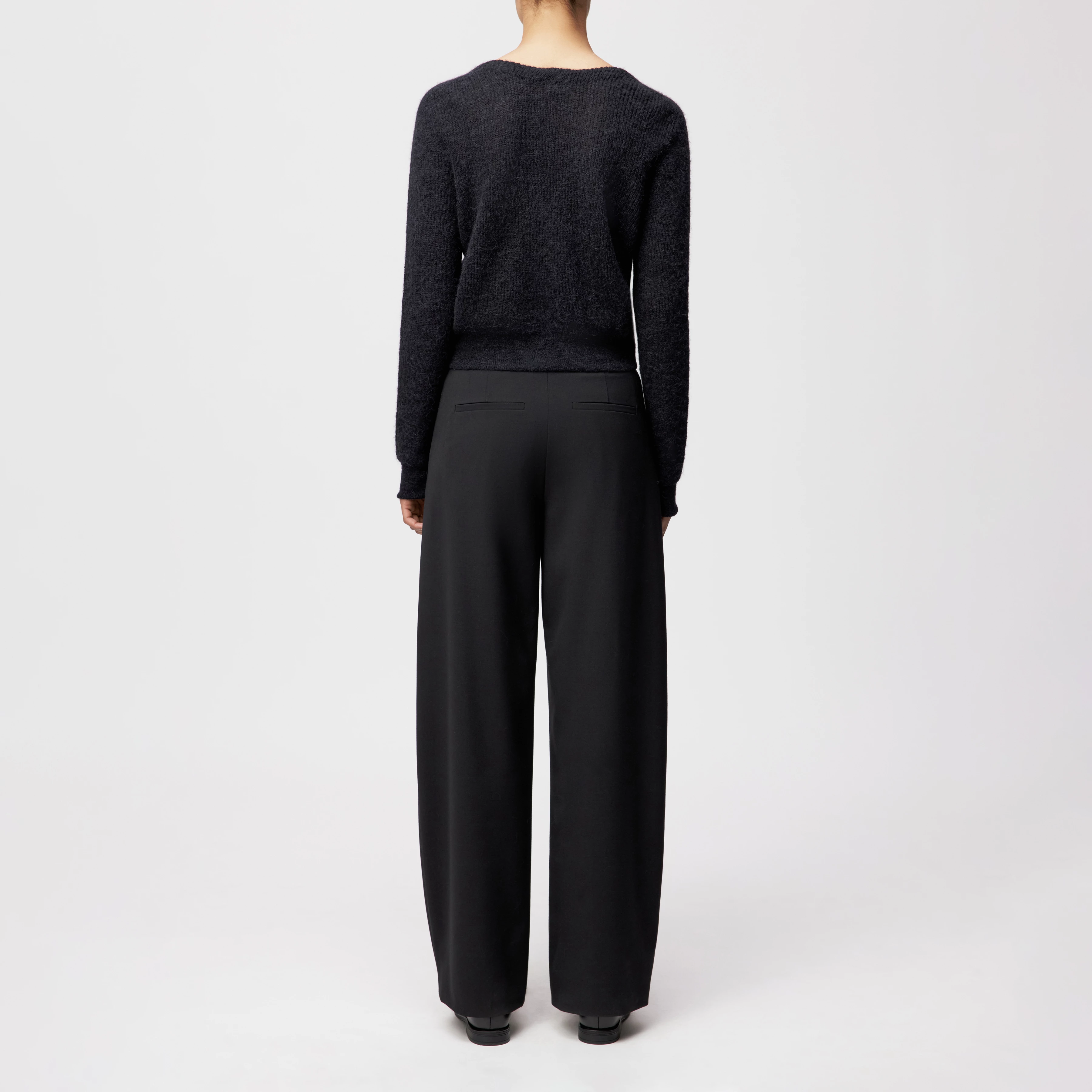 GERTIJA - Strickjacke in luxuriösem Suri Alpaka-Mix - Damen - schwarz - Rückansicht