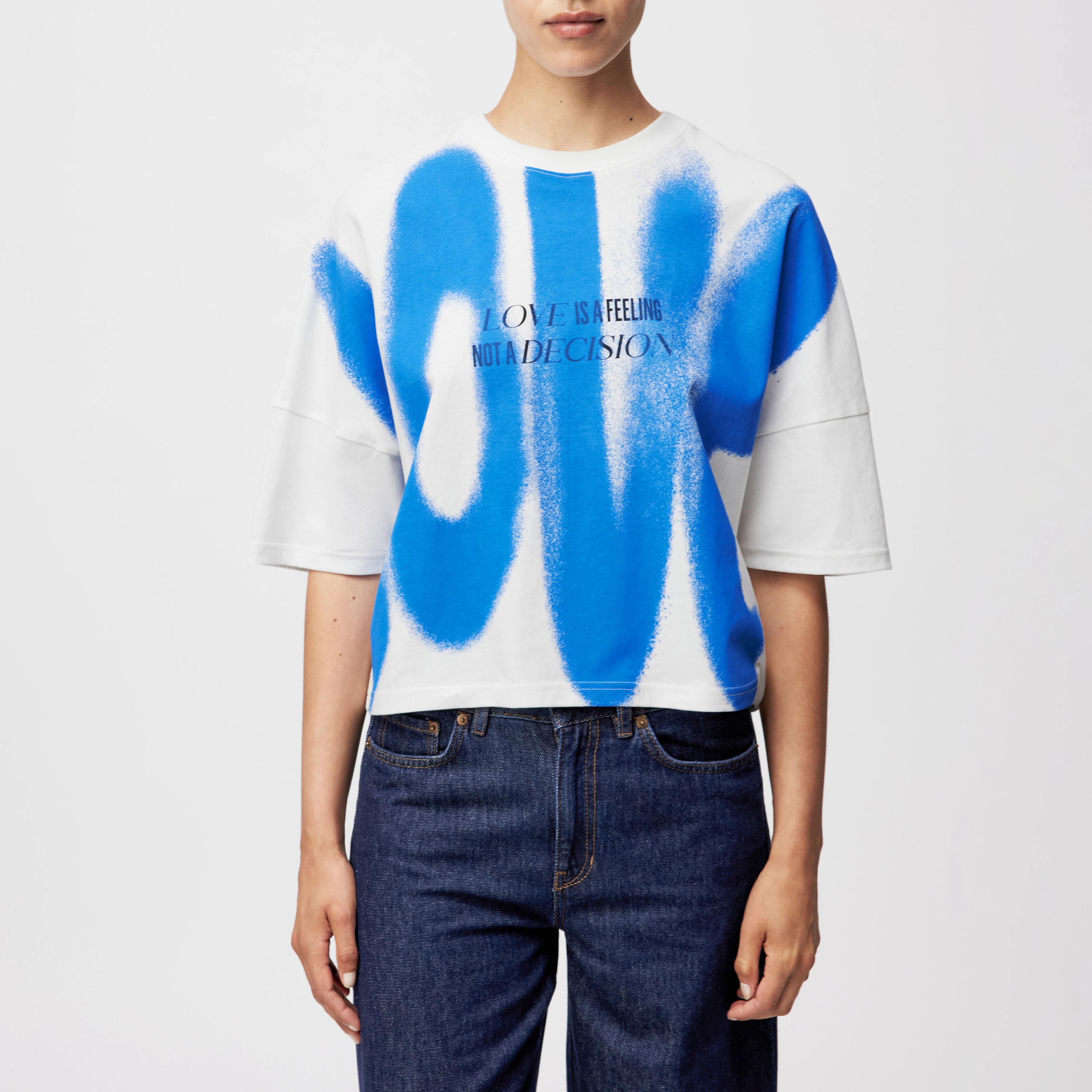 KUSIA_P9 - Verkürztes T-Shirt in gewaschener Optik - Damen - off white - Frontansicht