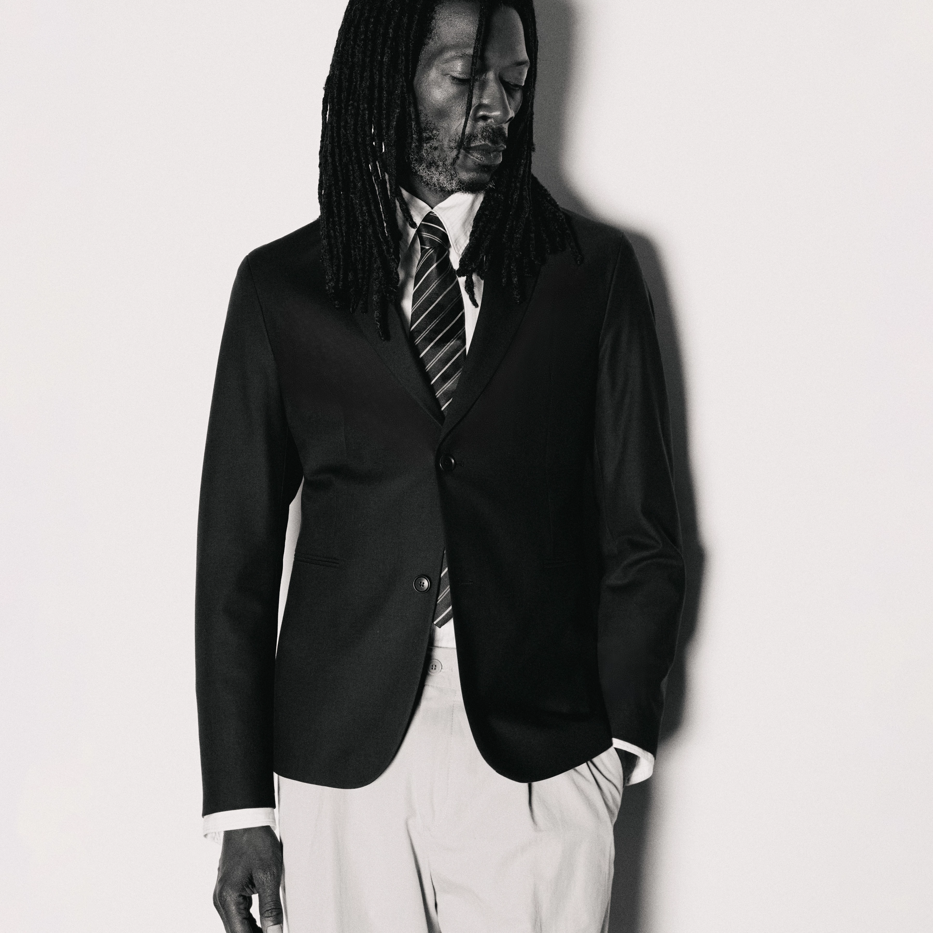 CATORY_B - Regular fit blazer in wool blend - men - blue