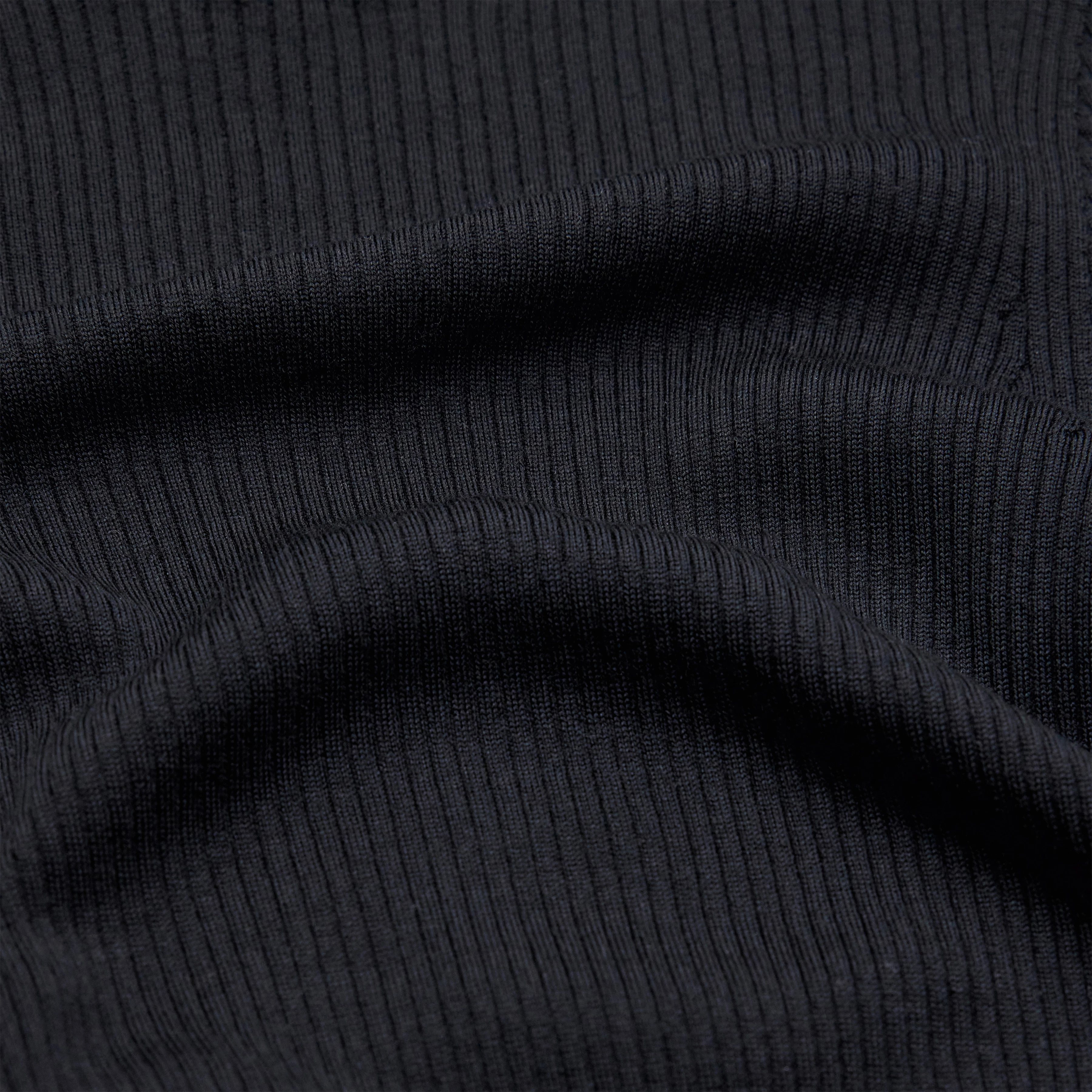 ERMA - Longsleeve mit Rundhals in fließendem Wollmix - Damen - schwarz - Materialbild (B2C)