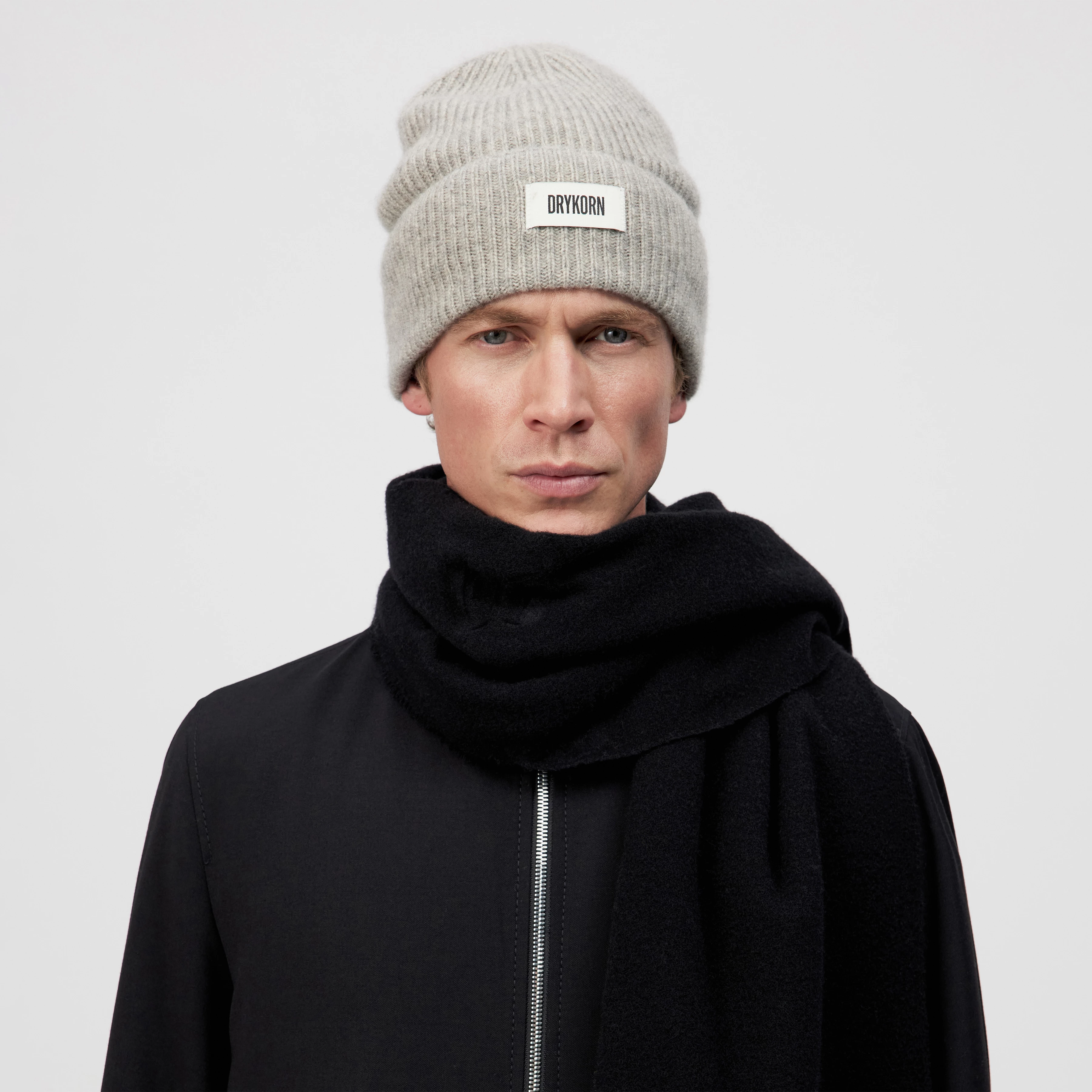 LOAH - Beanie in 100% Kaschmir - Unisex - beige - Rückansicht