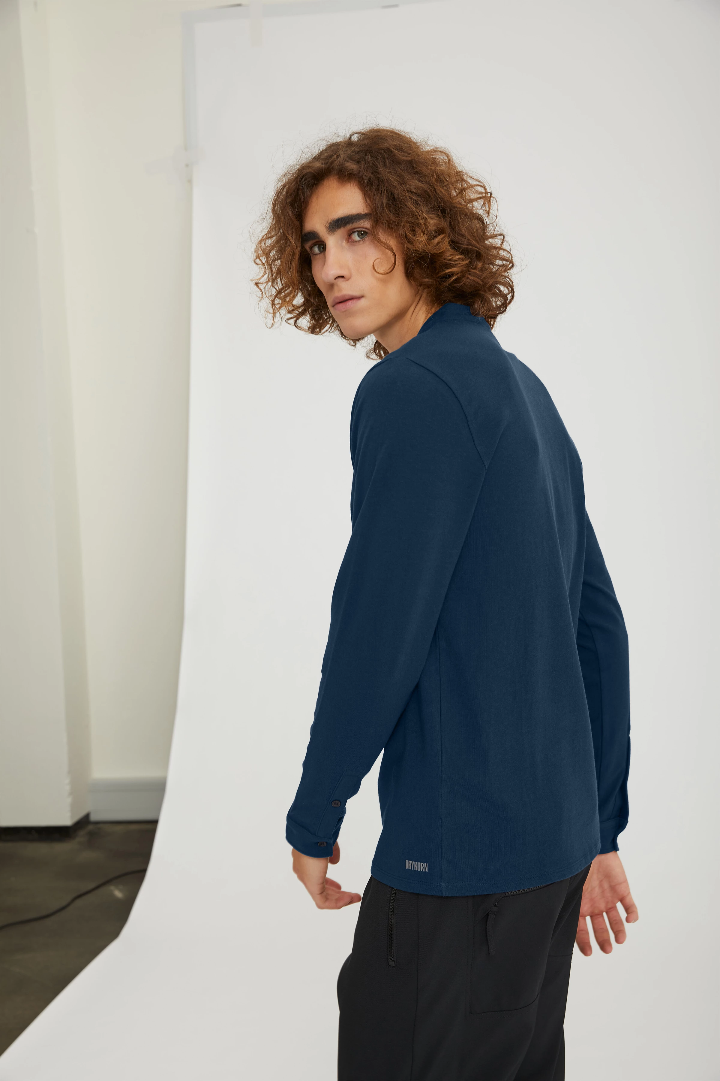 KENO - Longsleeve - men - blue - Seitenansicht
