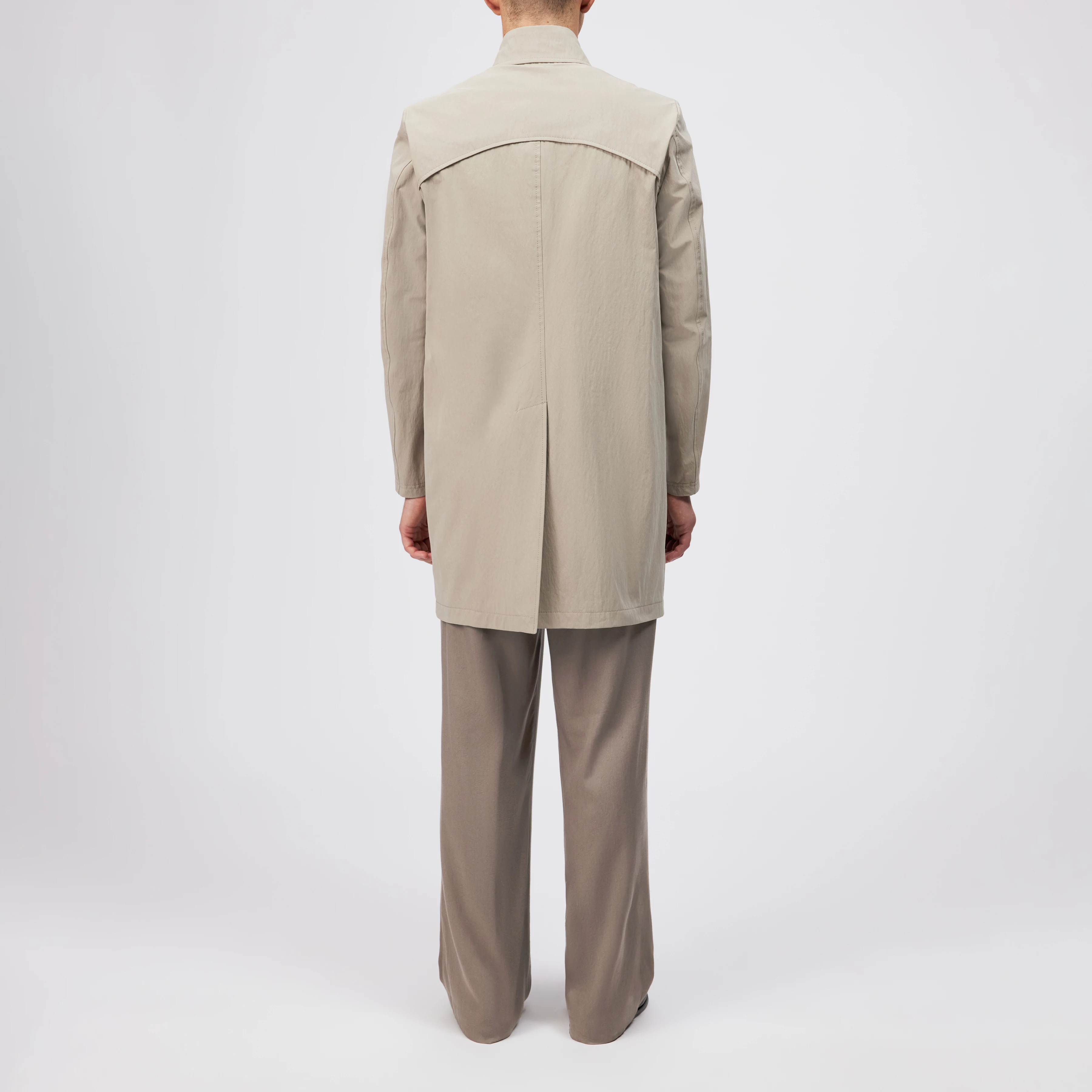SKOPJE_C - Cotton blend trench coat - men - beige - Rückansicht