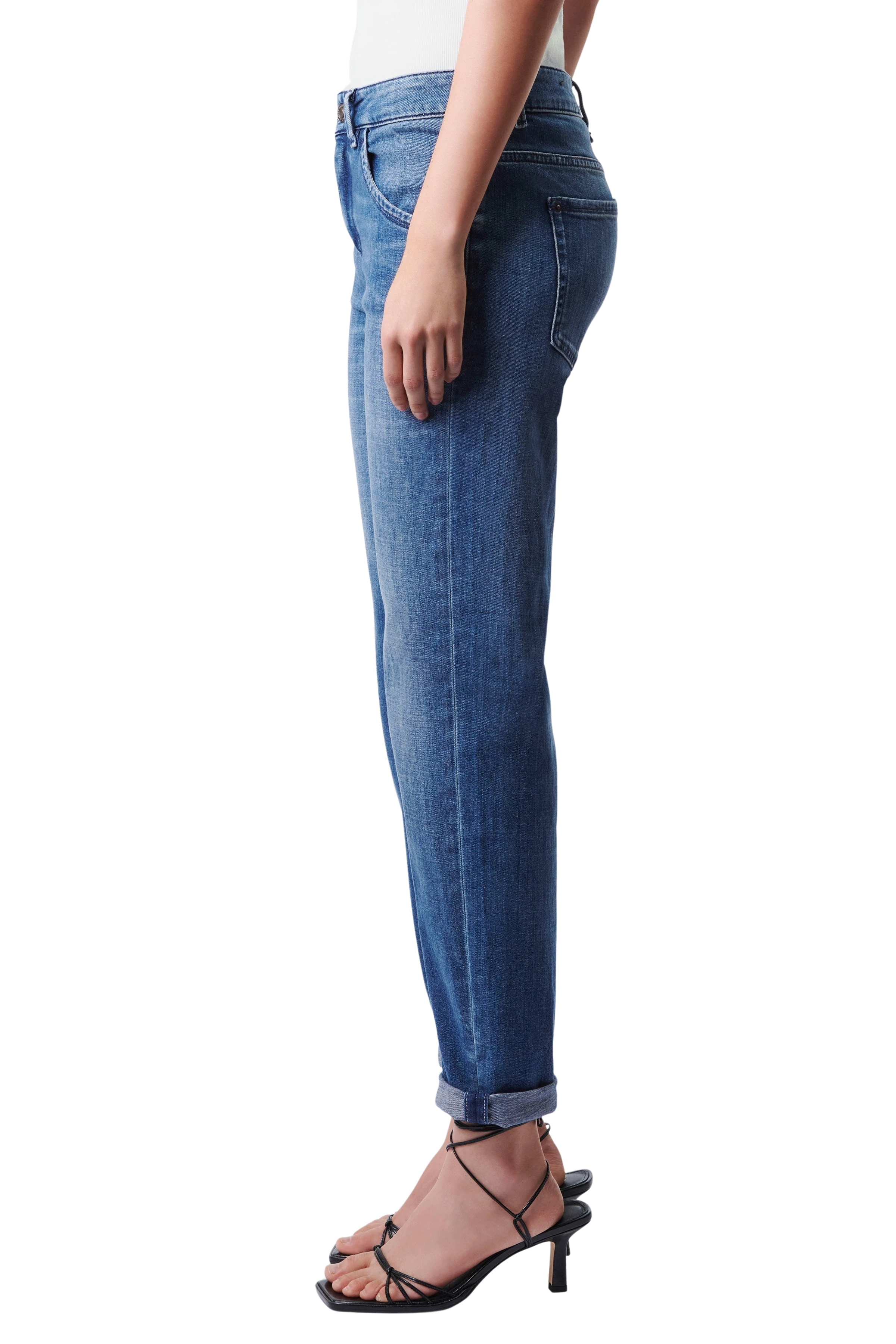 LIKE - Girlfriend-Jeans mit Krempelsaum in Mid-Blue - Damen - blau - Seitenansicht