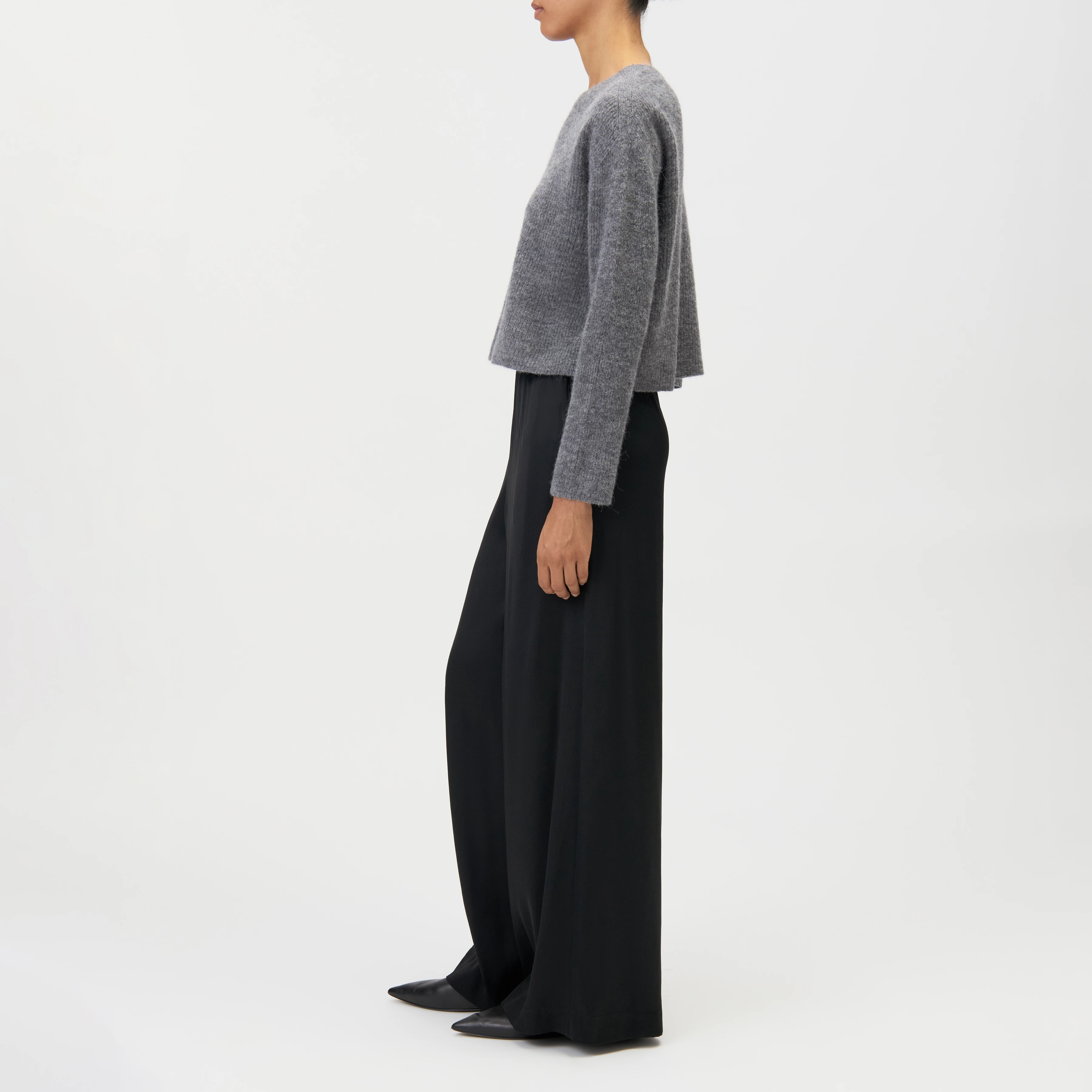 IMENY - Short Suri Alpaca blend jumper - women - grey - Seitenansicht