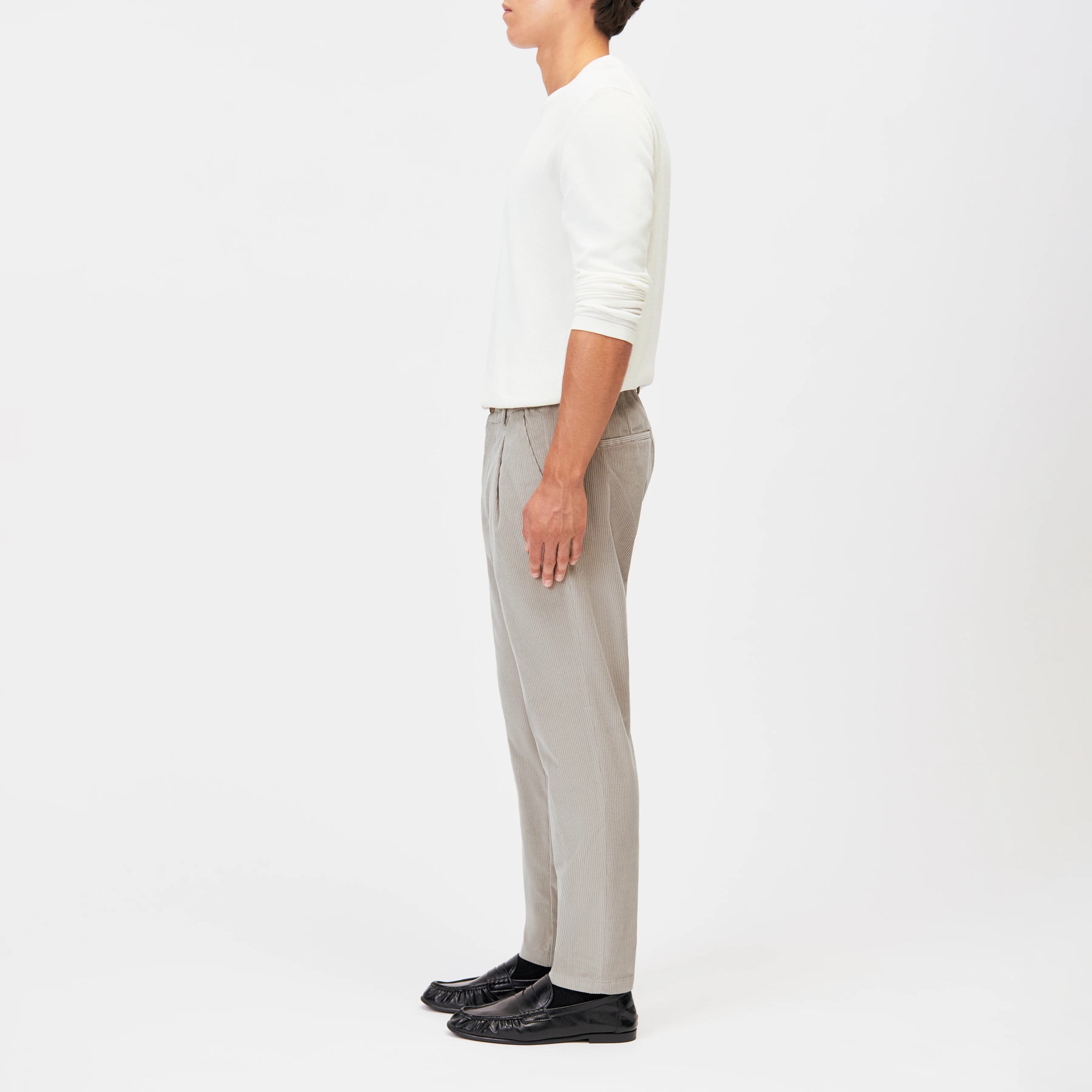 CHASY - Hose mit Bundfalte in feiner Cordstruktur - Herren - beige - Seitenansicht