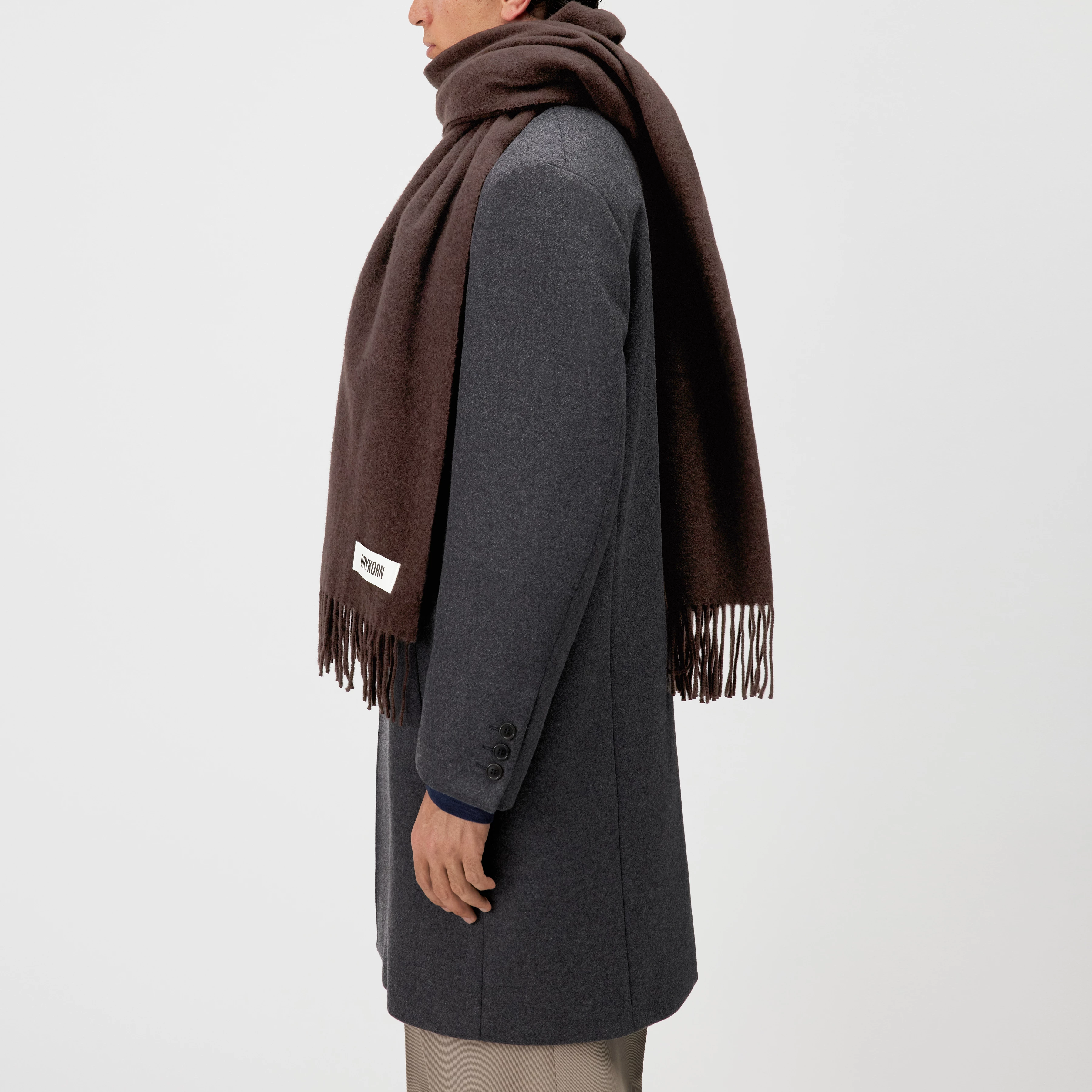 GAZE_4 - Schal in Wolltwill - Unisex - braun - Seitenansicht