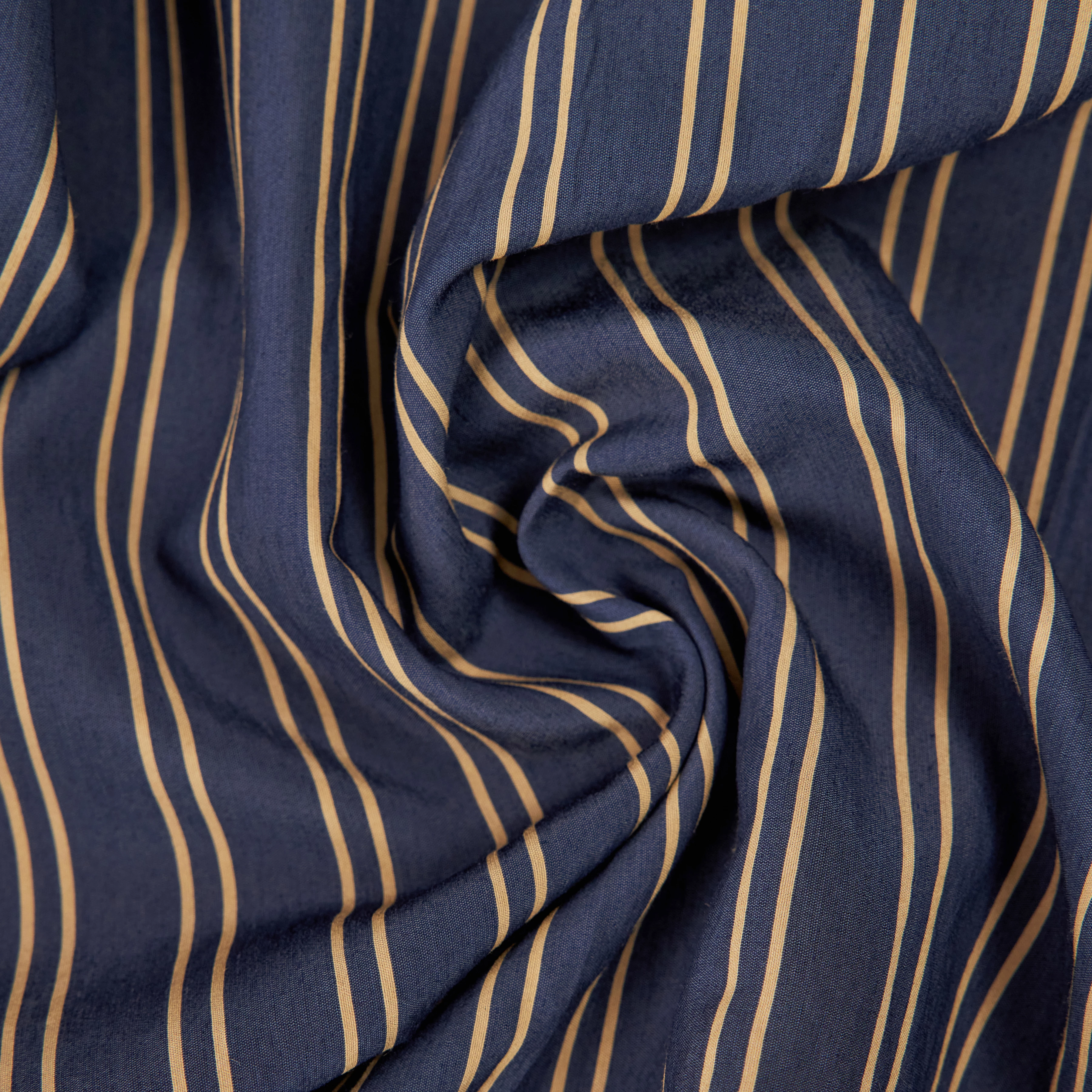 OSHIA - Chemise oversize en mélange de viscose - women - bleu - Materialbild (B2C)