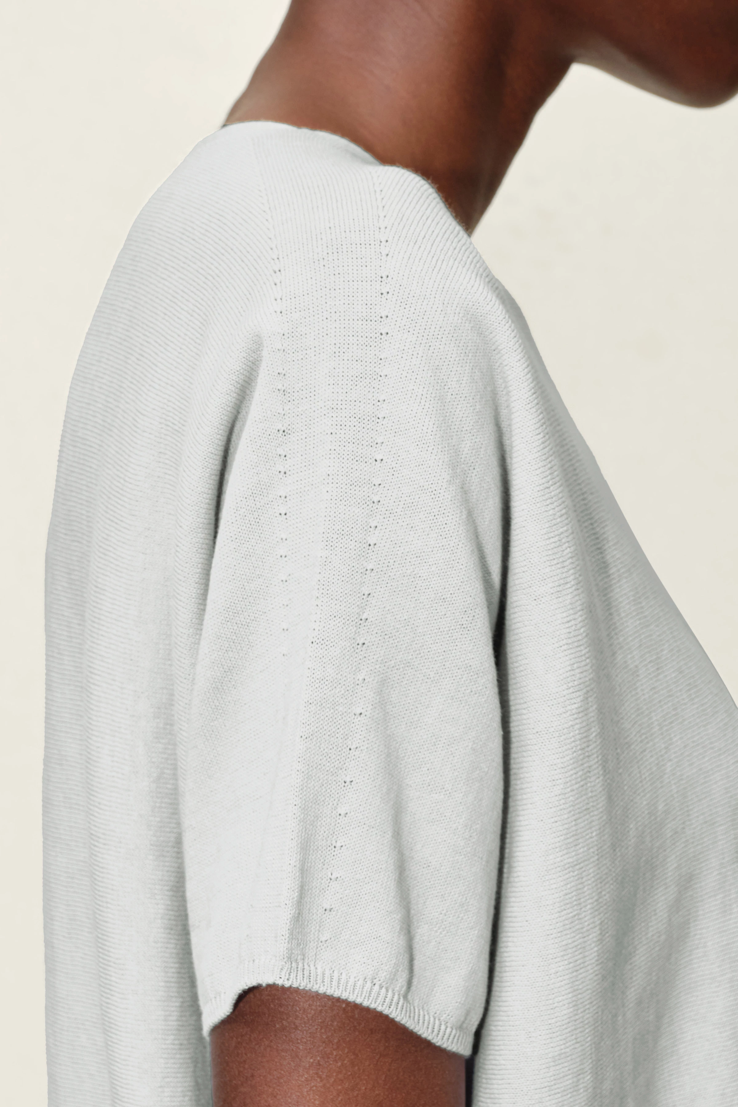 SOMELI - cotton crepe knit t-shirt - women - grey - Seitenansicht