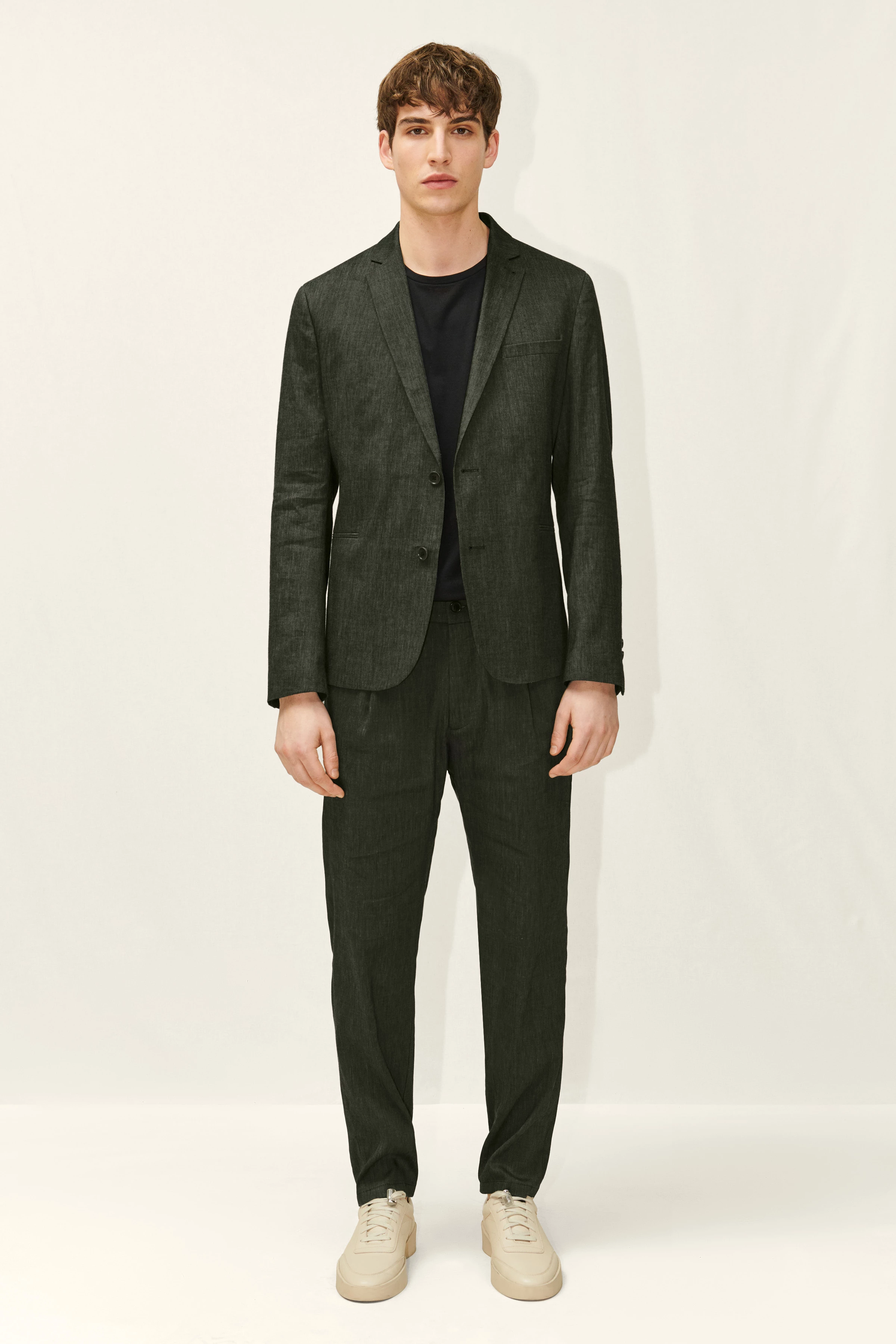 HORLEY - Slim Fit Sakko mit fallendem Revers in Leinen-Mix - Herren - grün - Ganzkörper-Frontansicht
