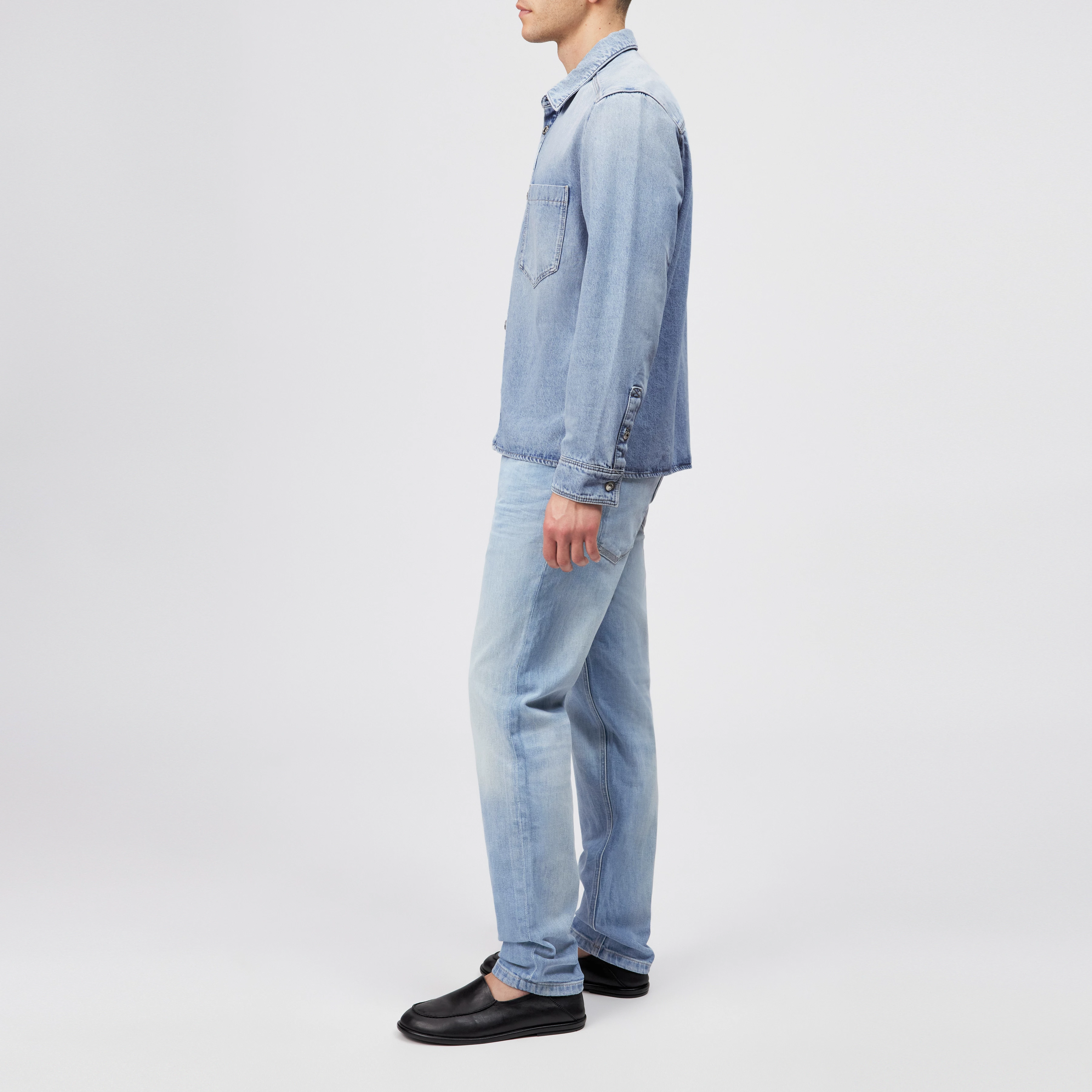 DIEGGO - Denim overshirt with chest pocket - men - blue - Seitenansicht