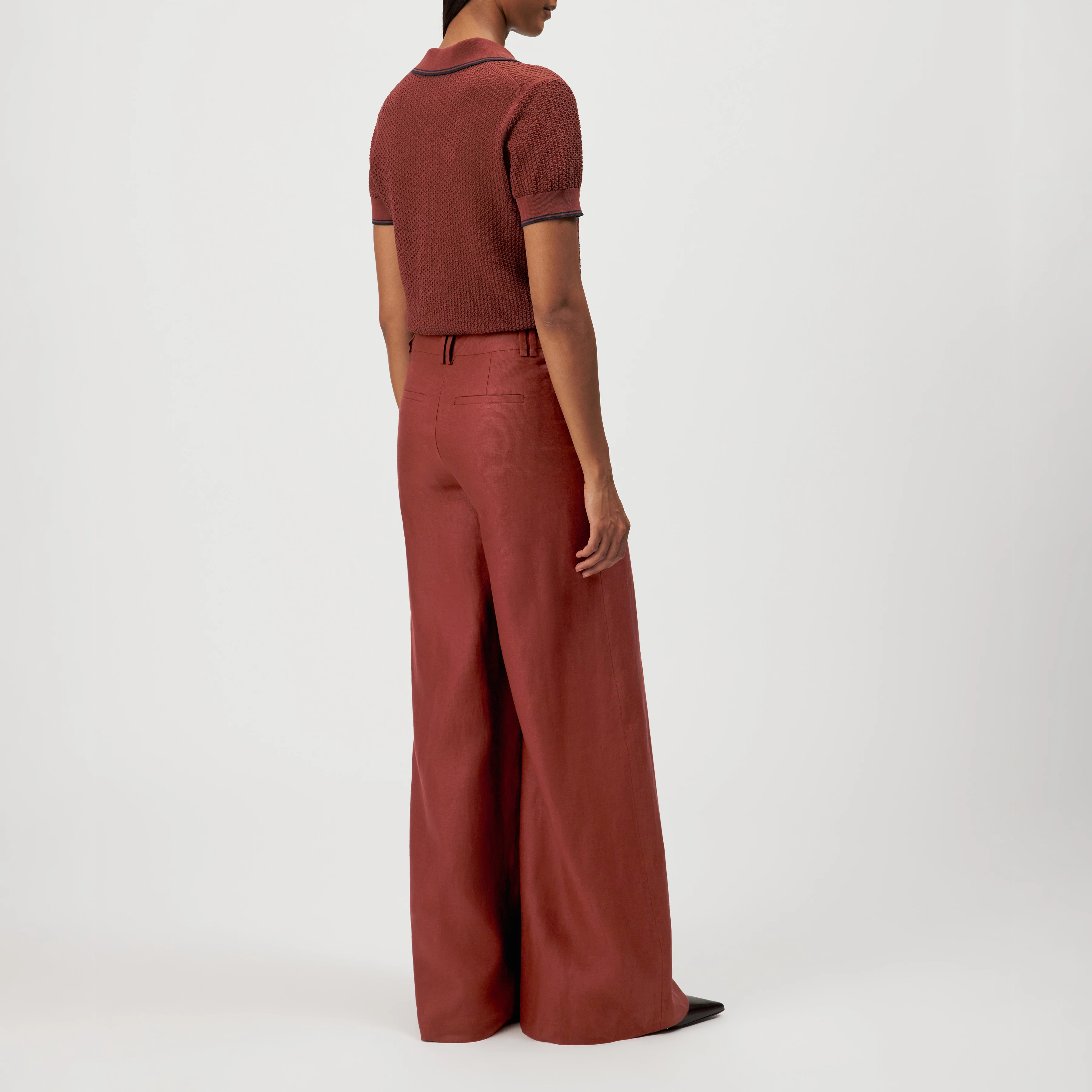 AQUITE - Pantalon Marlene en pur lin - women - rouge - Rückansicht