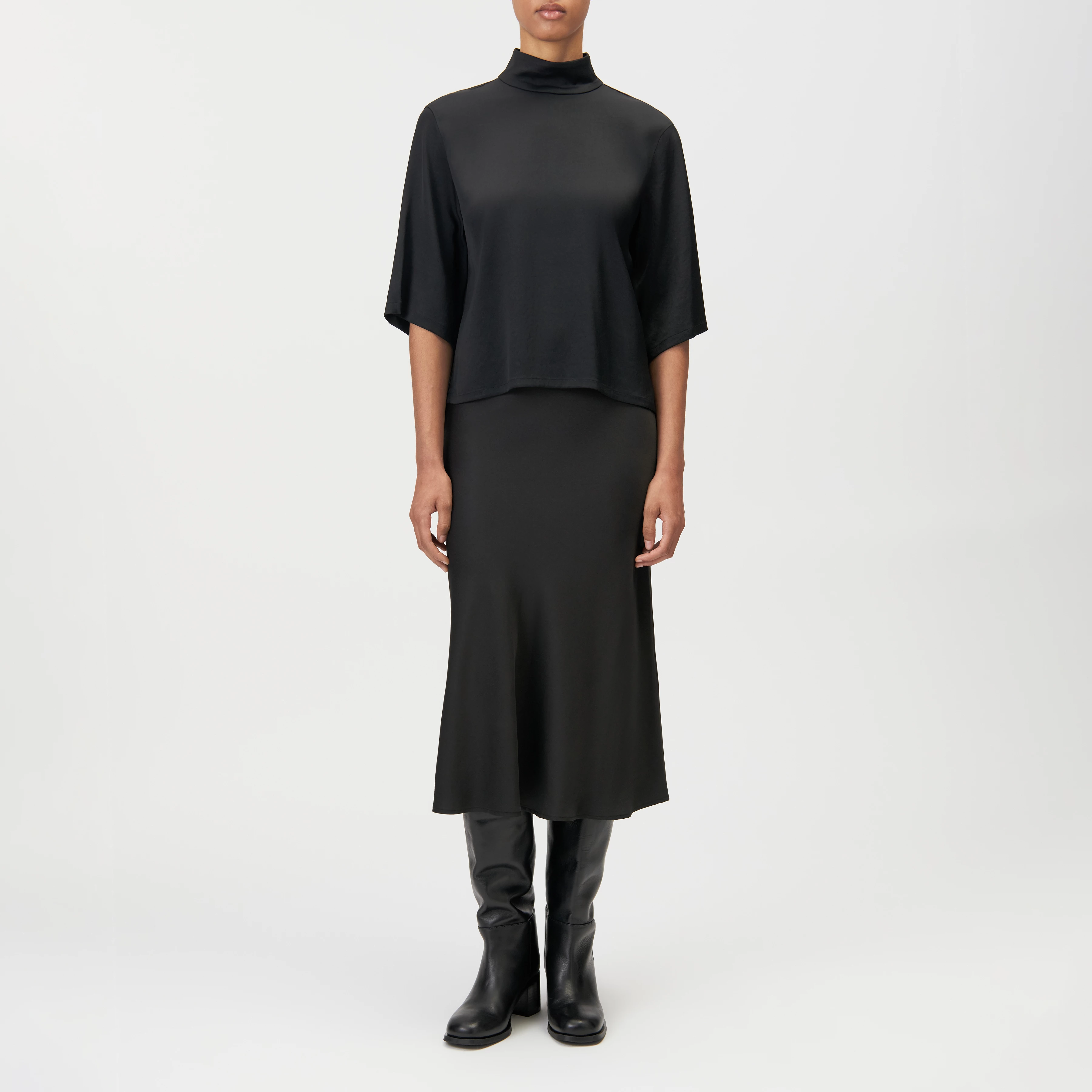 ALETIA - Blouse col montant en satin - women - noir - Ganzkörper-Frontansicht