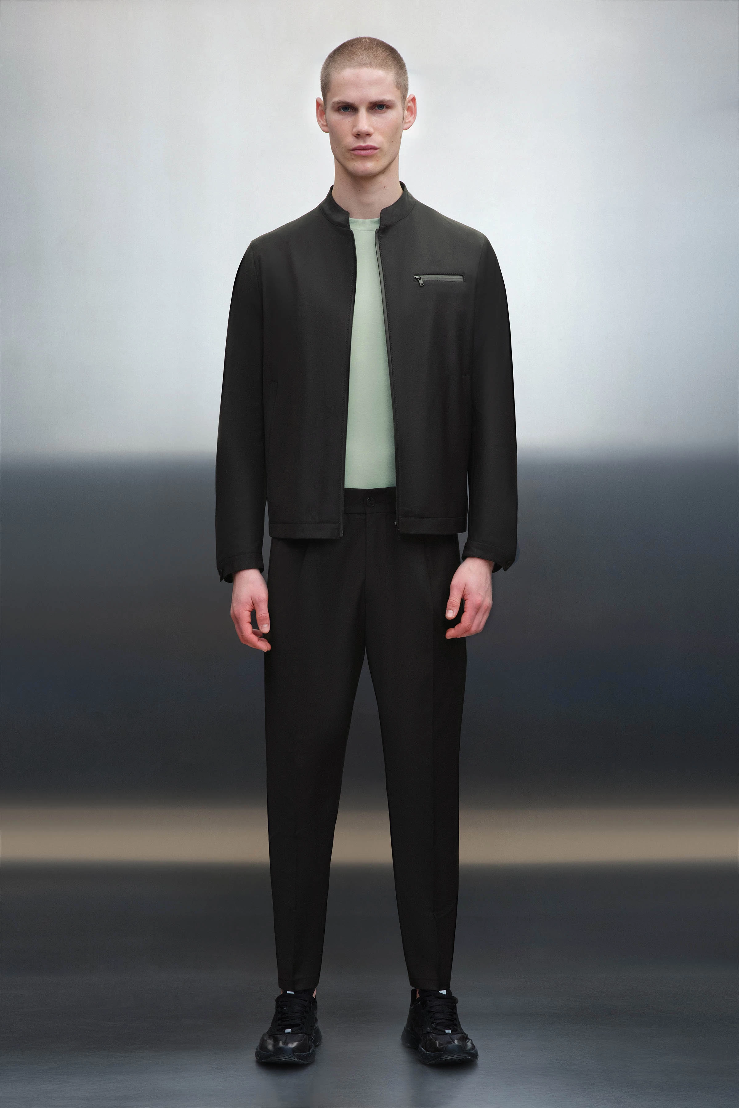 NESSO - sporty jacket with stand up collar and chest pocket - men - Natural Aluminium - Ganzkörper-Frontansicht