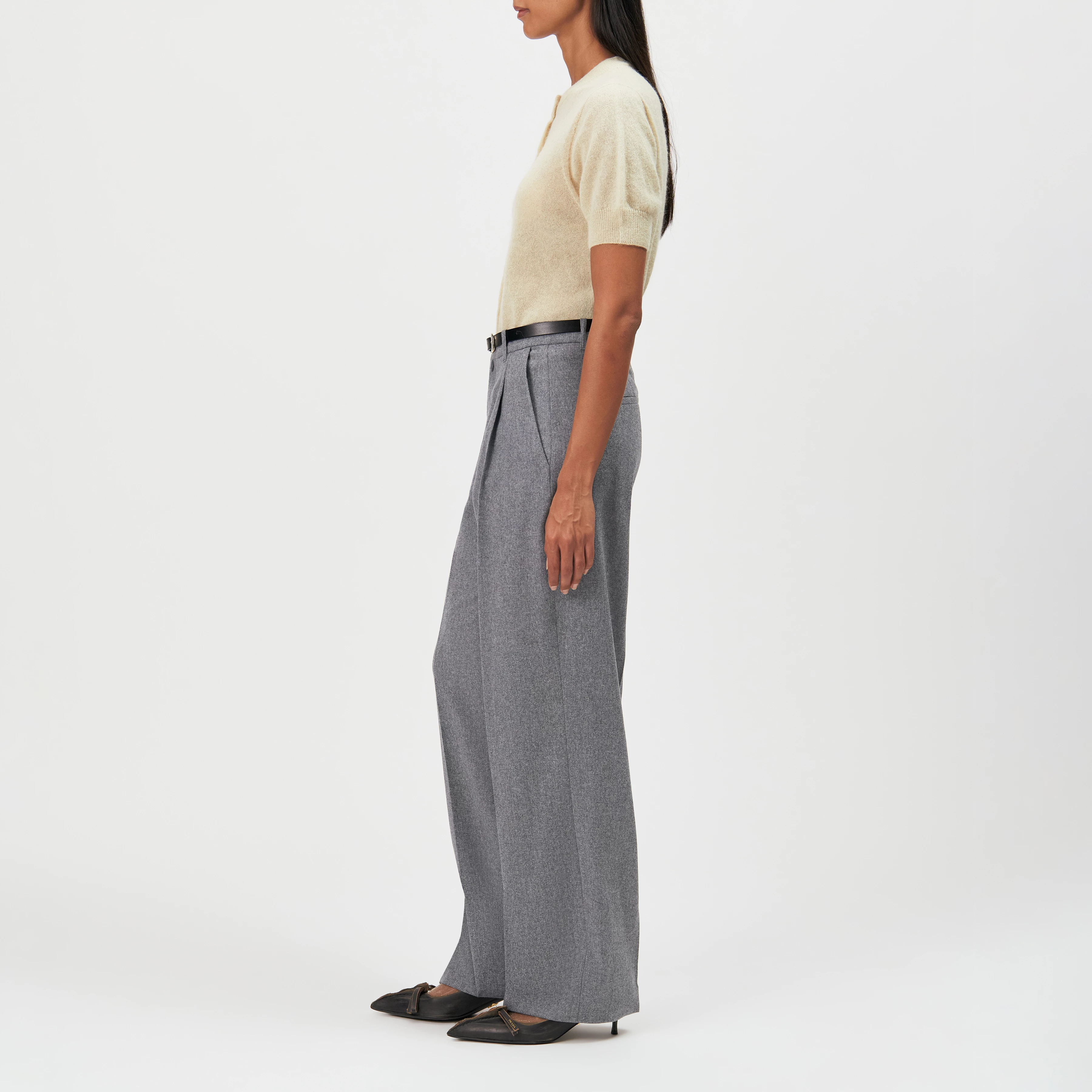 HARDLY - Wide pleat trousers in wool blend - women - grey - Seitenansicht