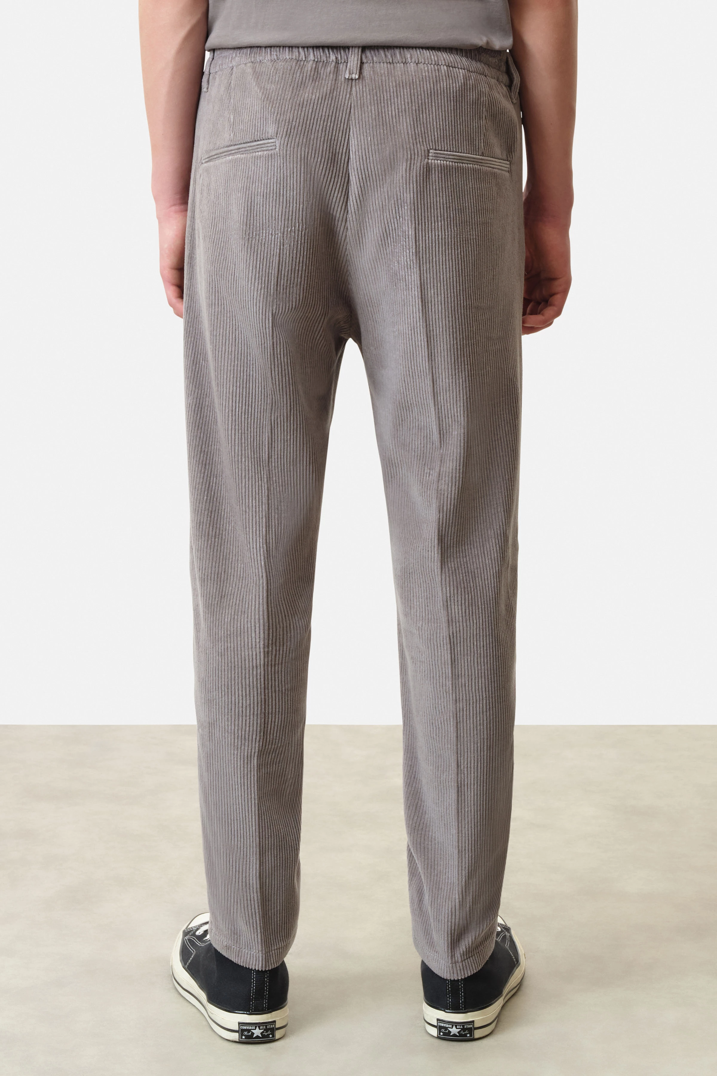 CHASY - casual trousers with pleat in corduroy - men - grey - Rückansicht