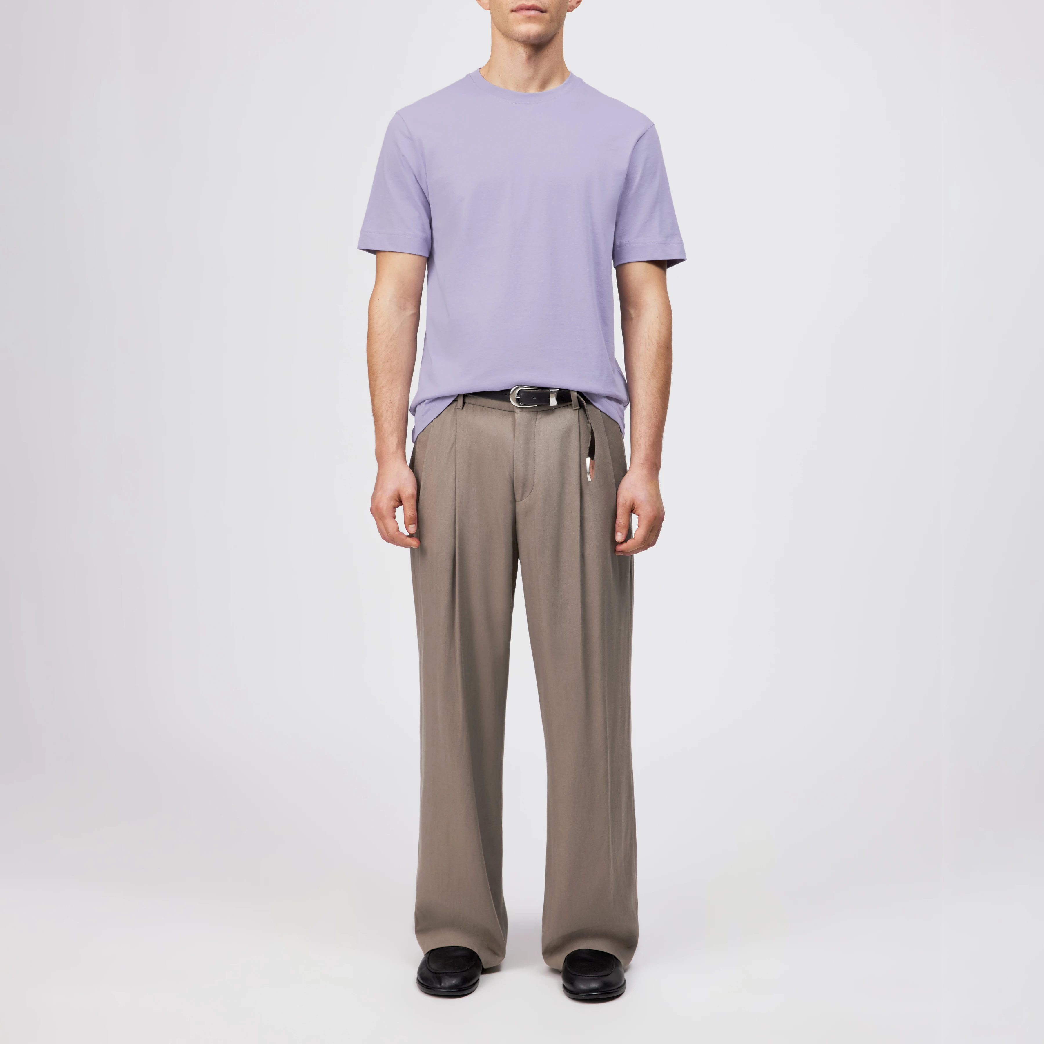 RAPHAEL - T-Shirt in reiner Baumwolle - Herren - lila - Ganzkörper-Frontansicht