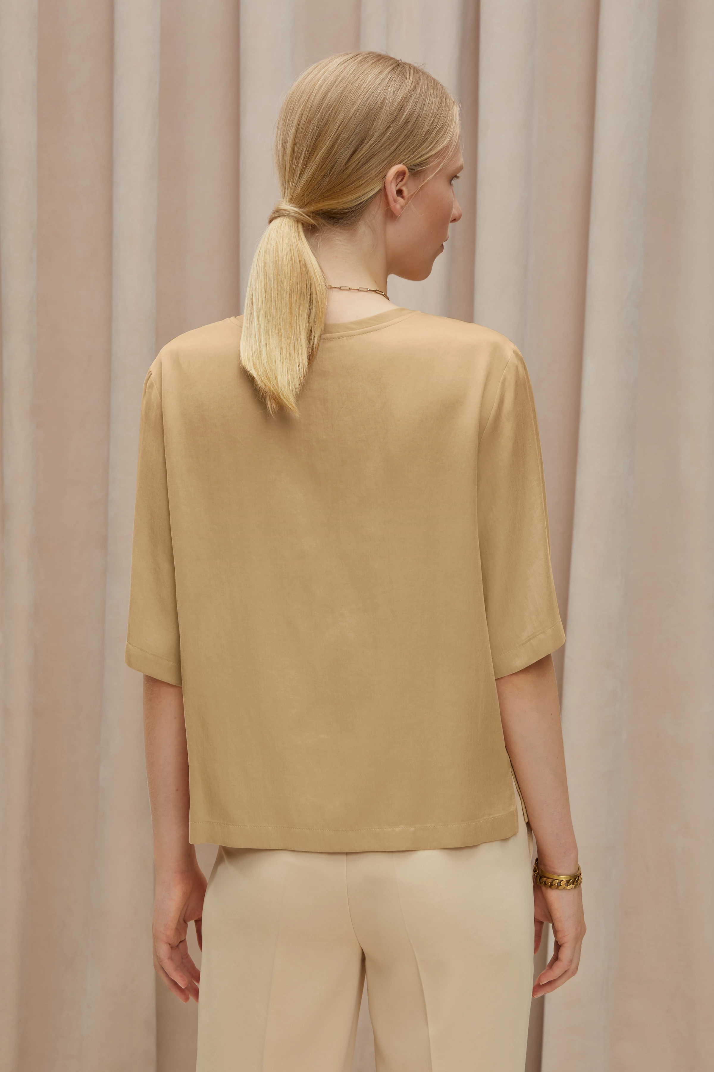 DIEDRA - T-Shirt Bluse aus Cupromischung - Damen - beige - Rückansicht