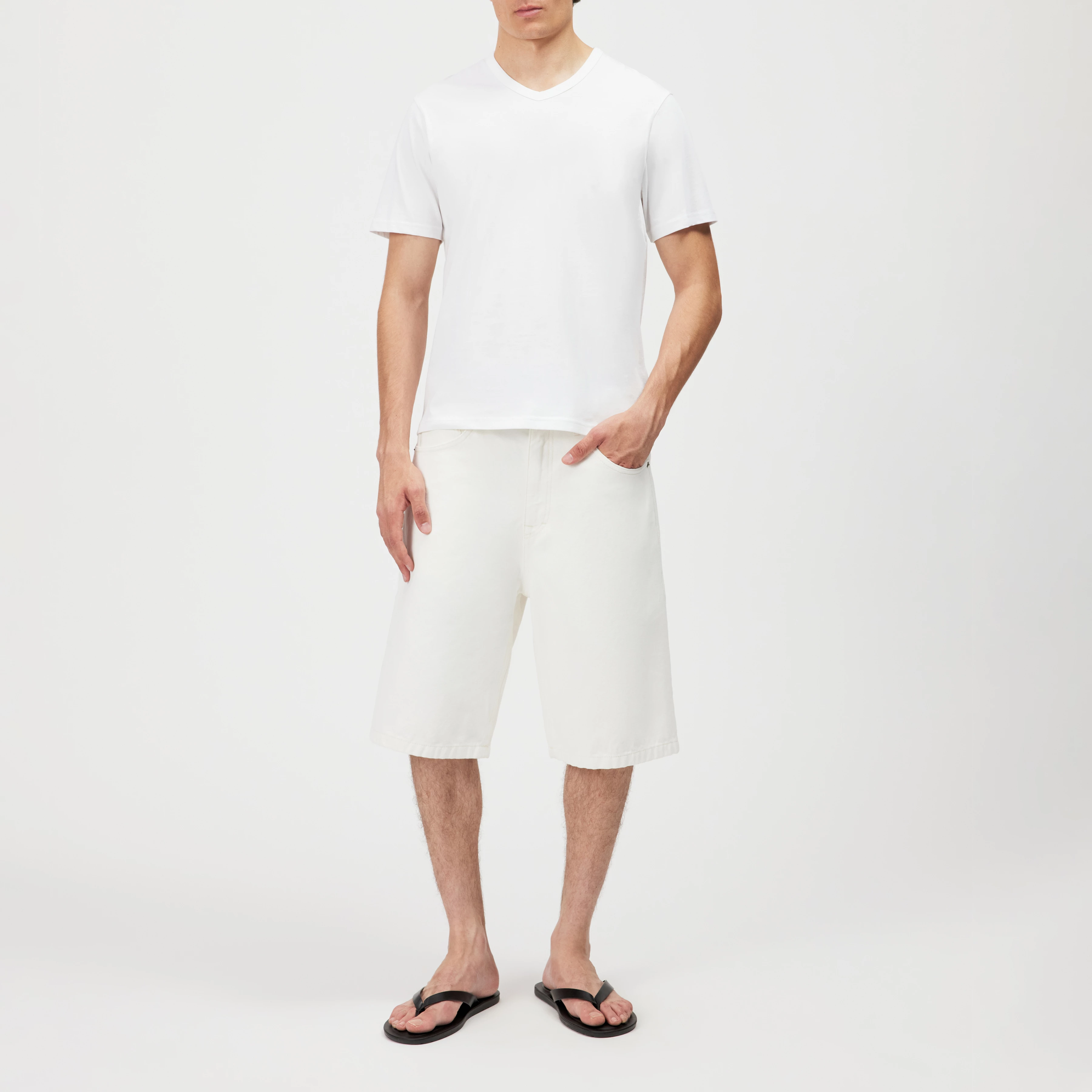 Men T-shirt MANNTE in white from DRYKORN
