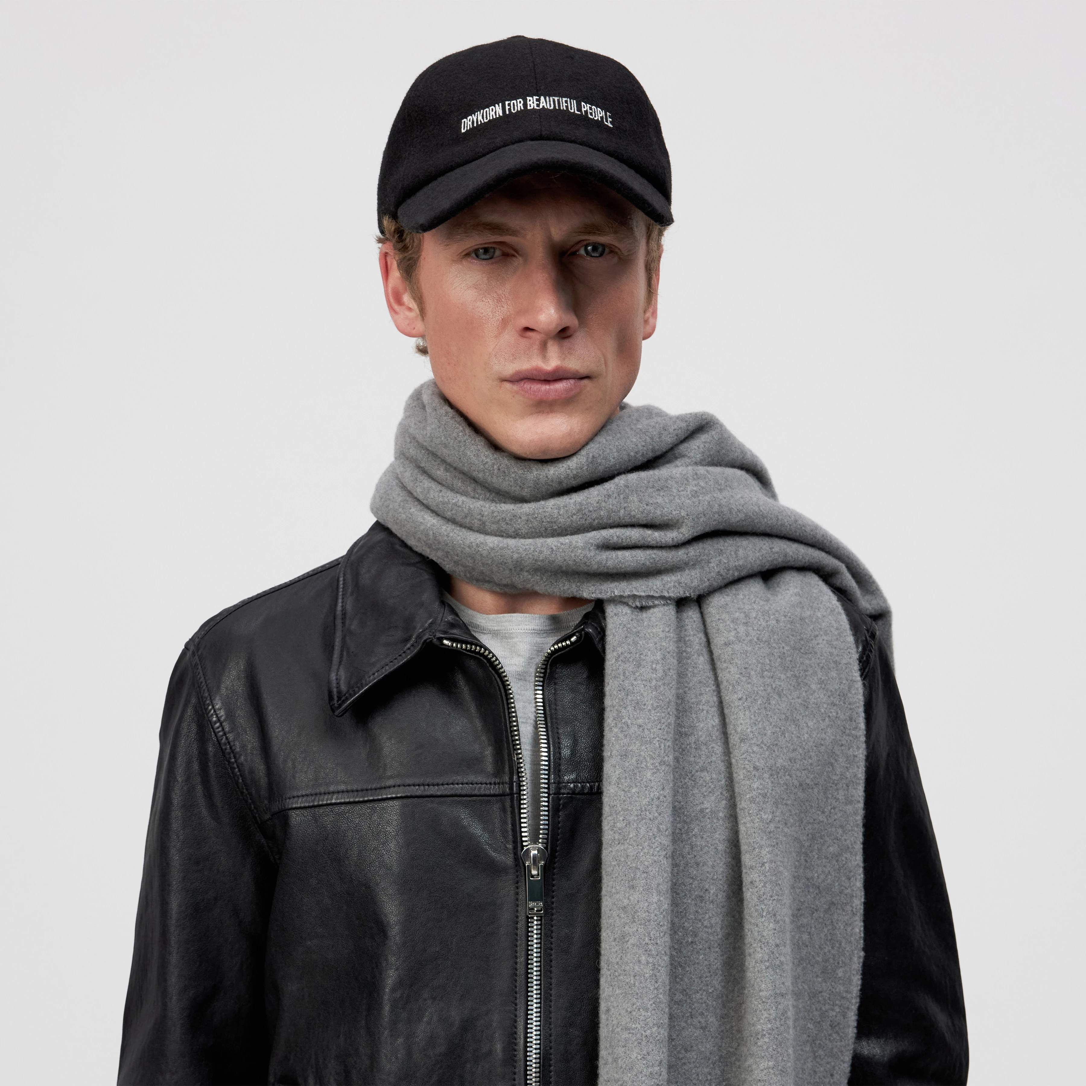 JESPER - Cap in Woll-Mix - Unisex - schwarz - Rückansicht