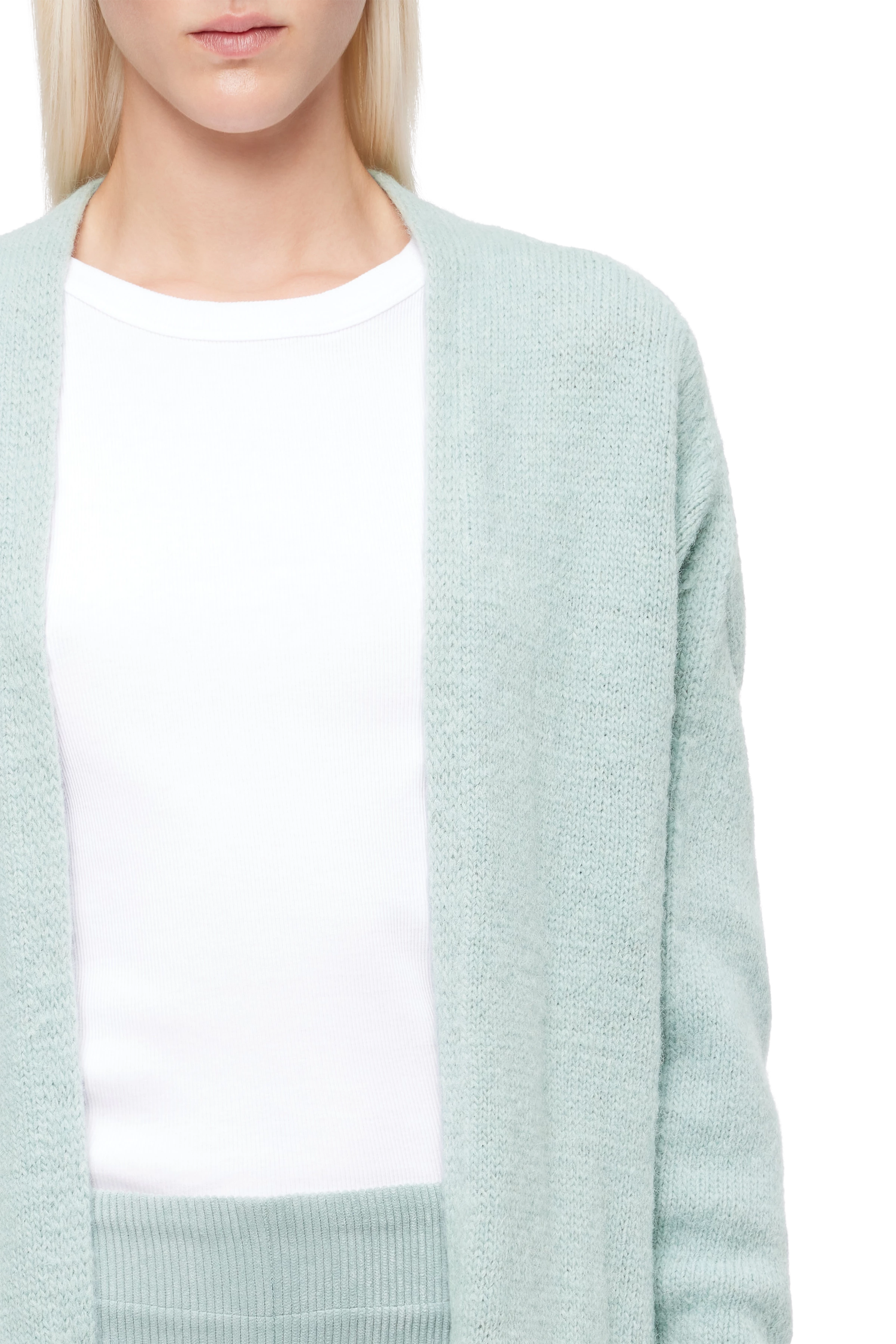 FABEANY - Strickmantel in Woll-Alpakamix - Damen - blau - Detailansicht am Model