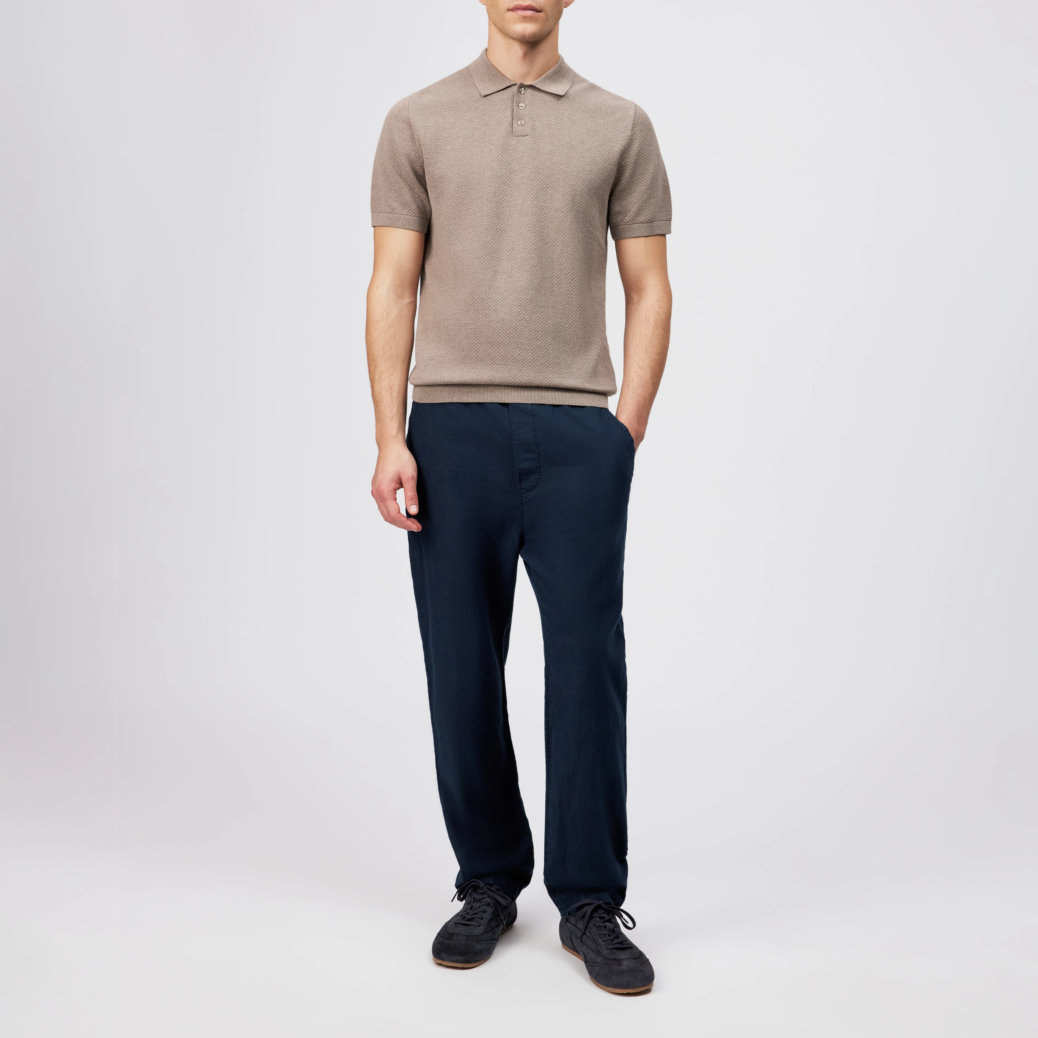 TRITON - Regular fit polo in jacquard knit - men - brown - Ganzkörper-Frontansicht